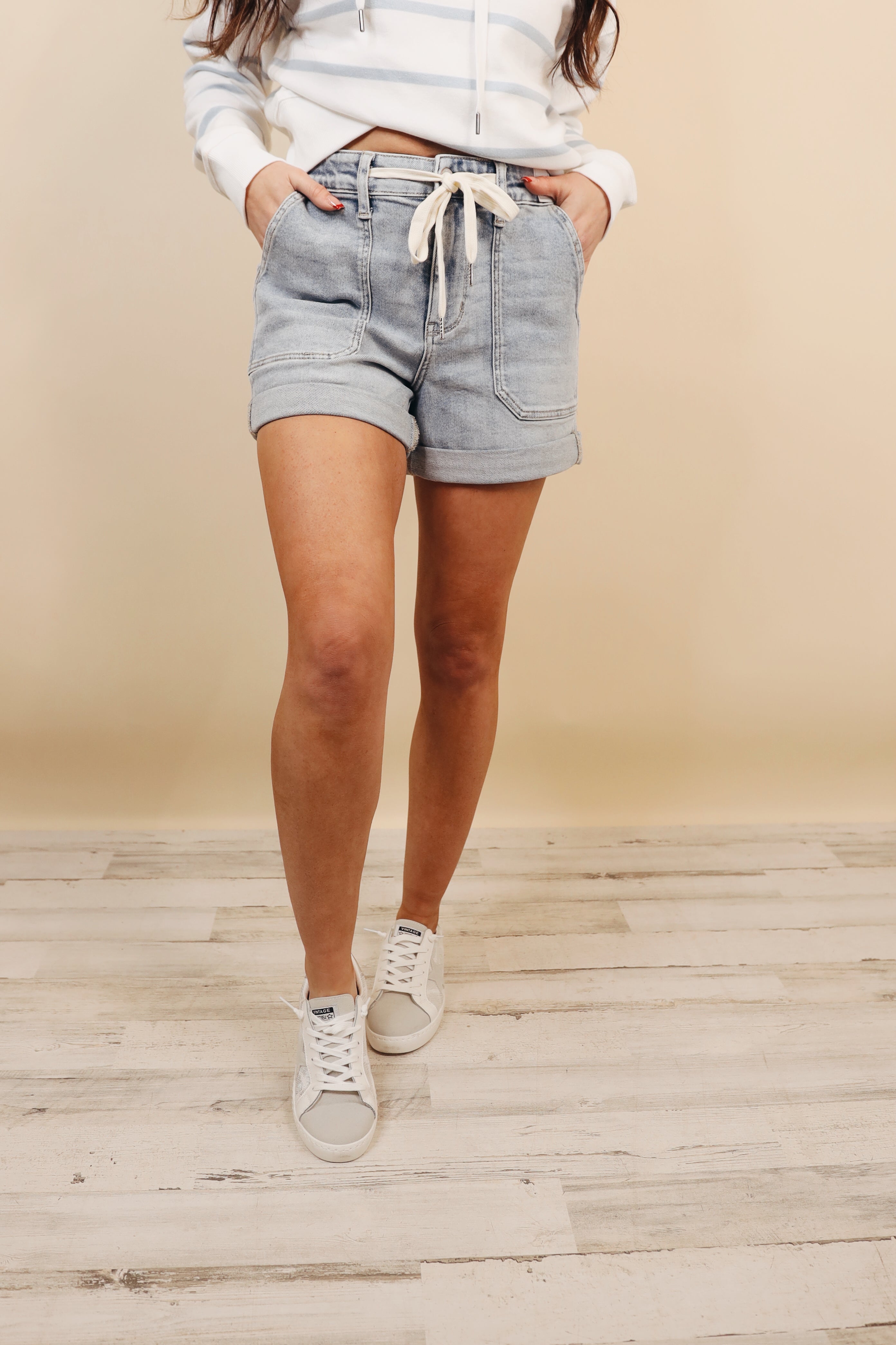 NIKI HW SHORTS