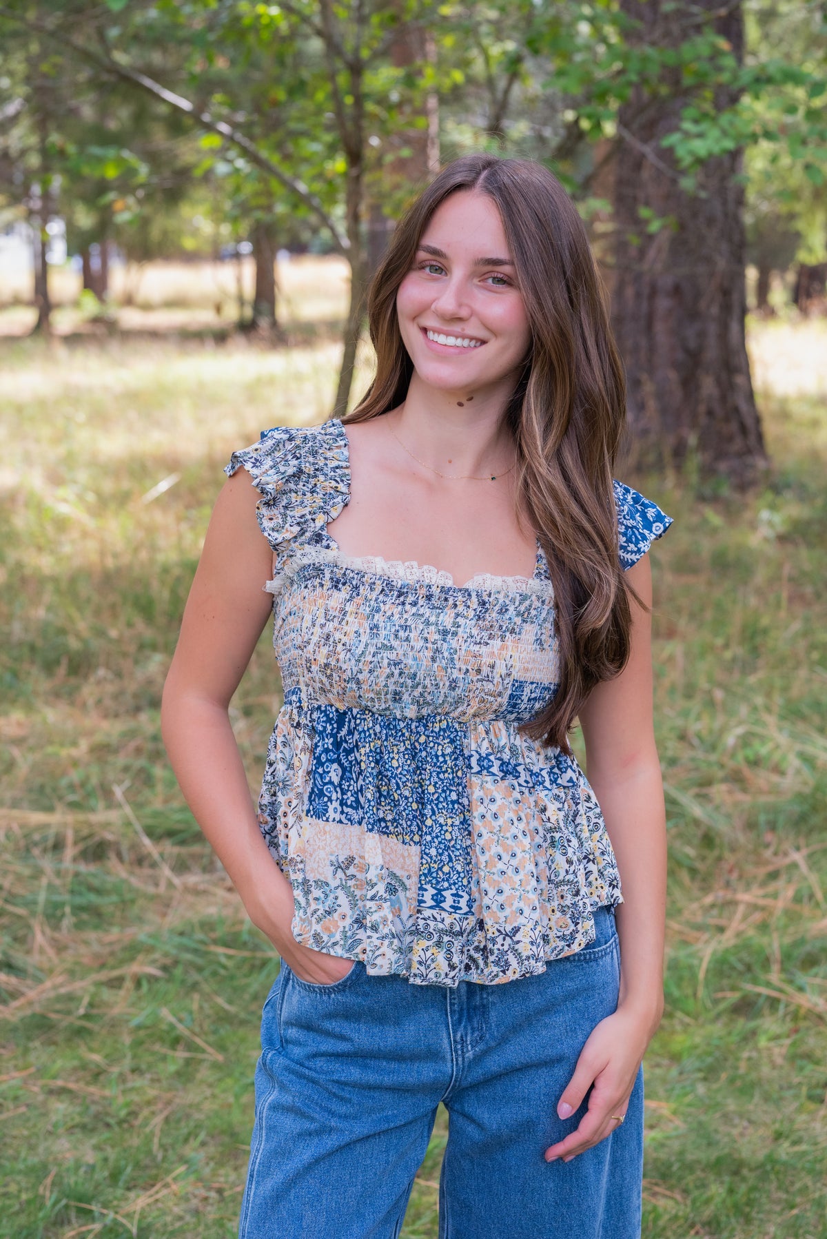GENIE RUFFLE STRAP TOP