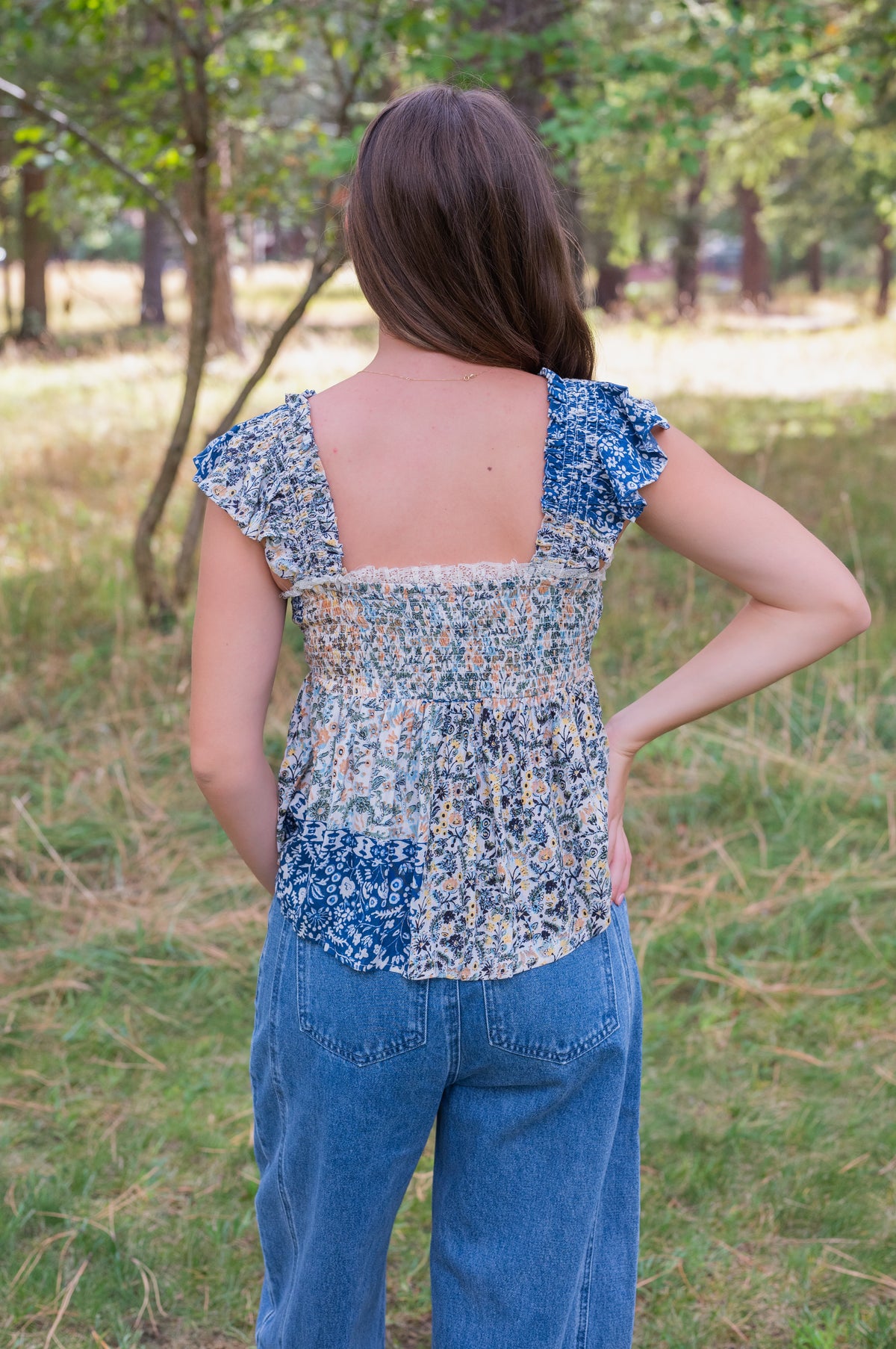 GENIE RUFFLE STRAP TOP