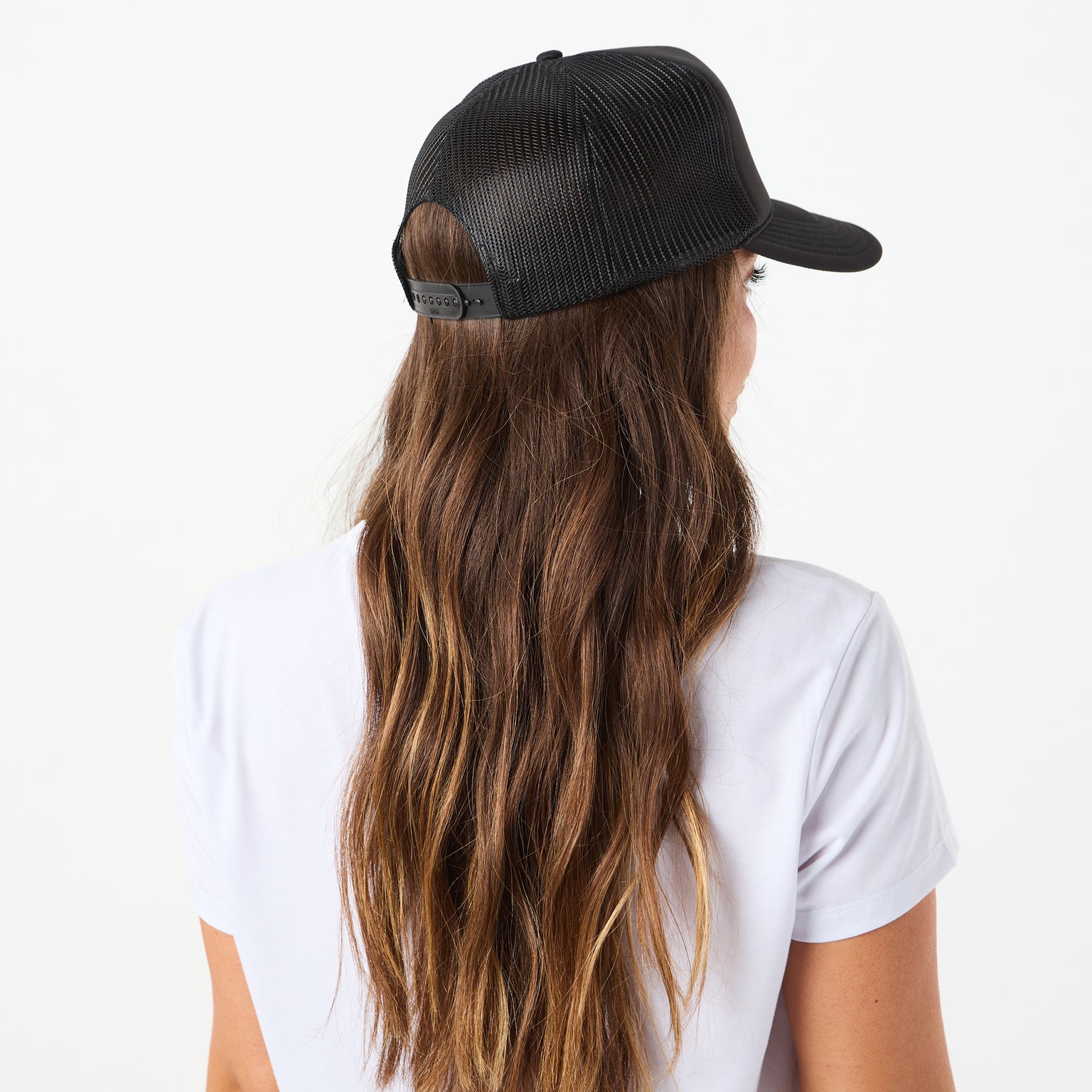 Surf Maui Trucker