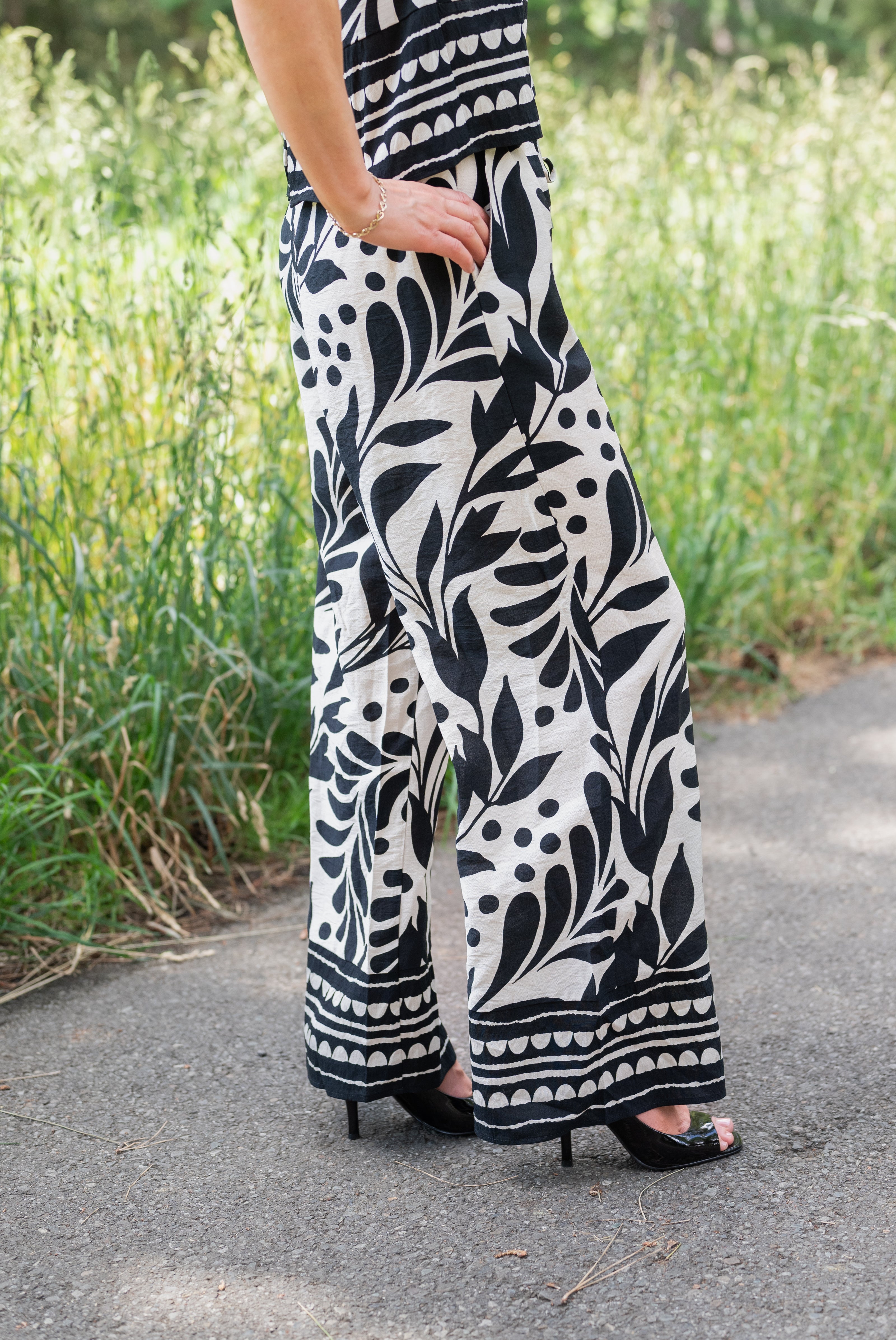 BORDER WIDE LEG PANT