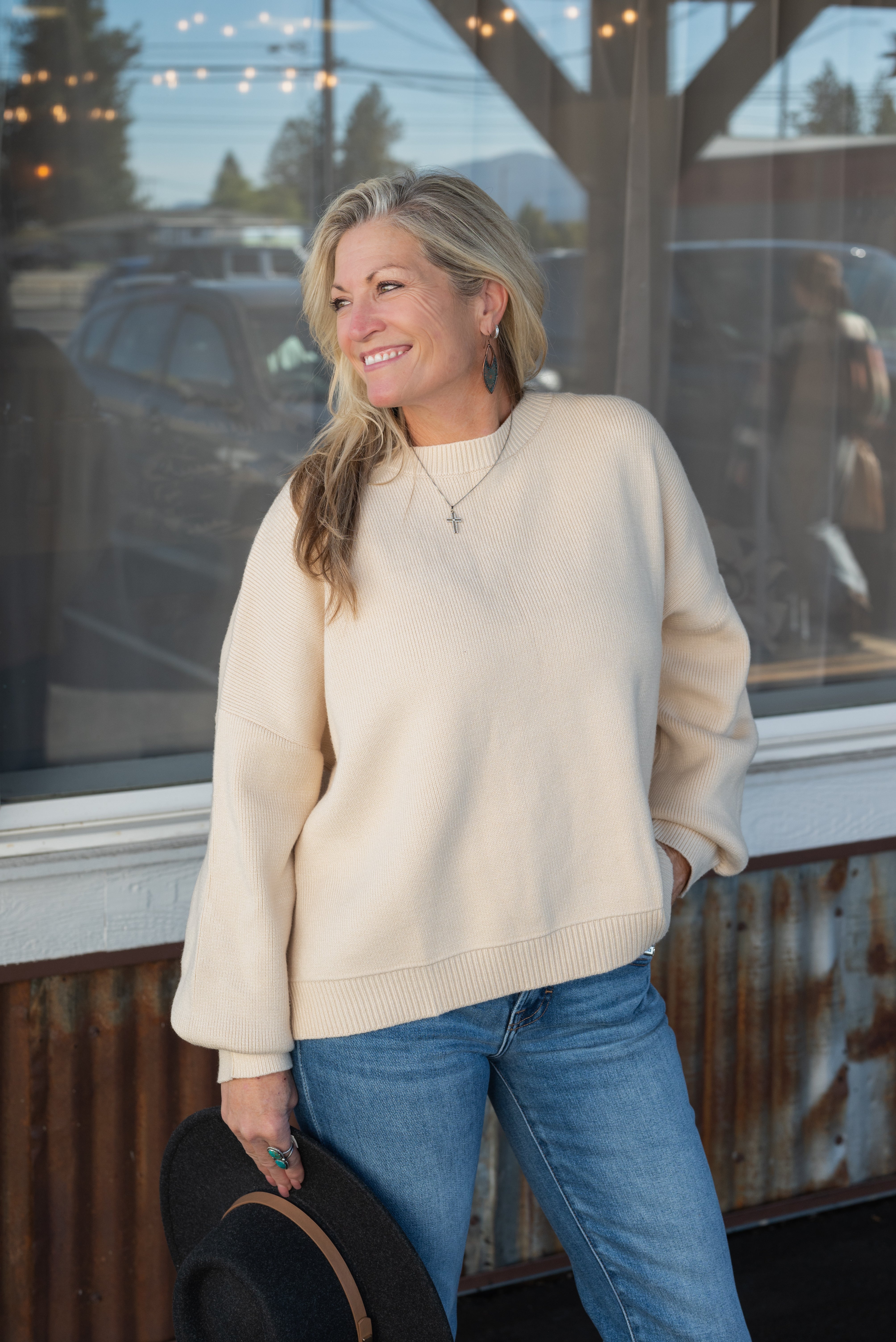 JAYLAH SWEATER