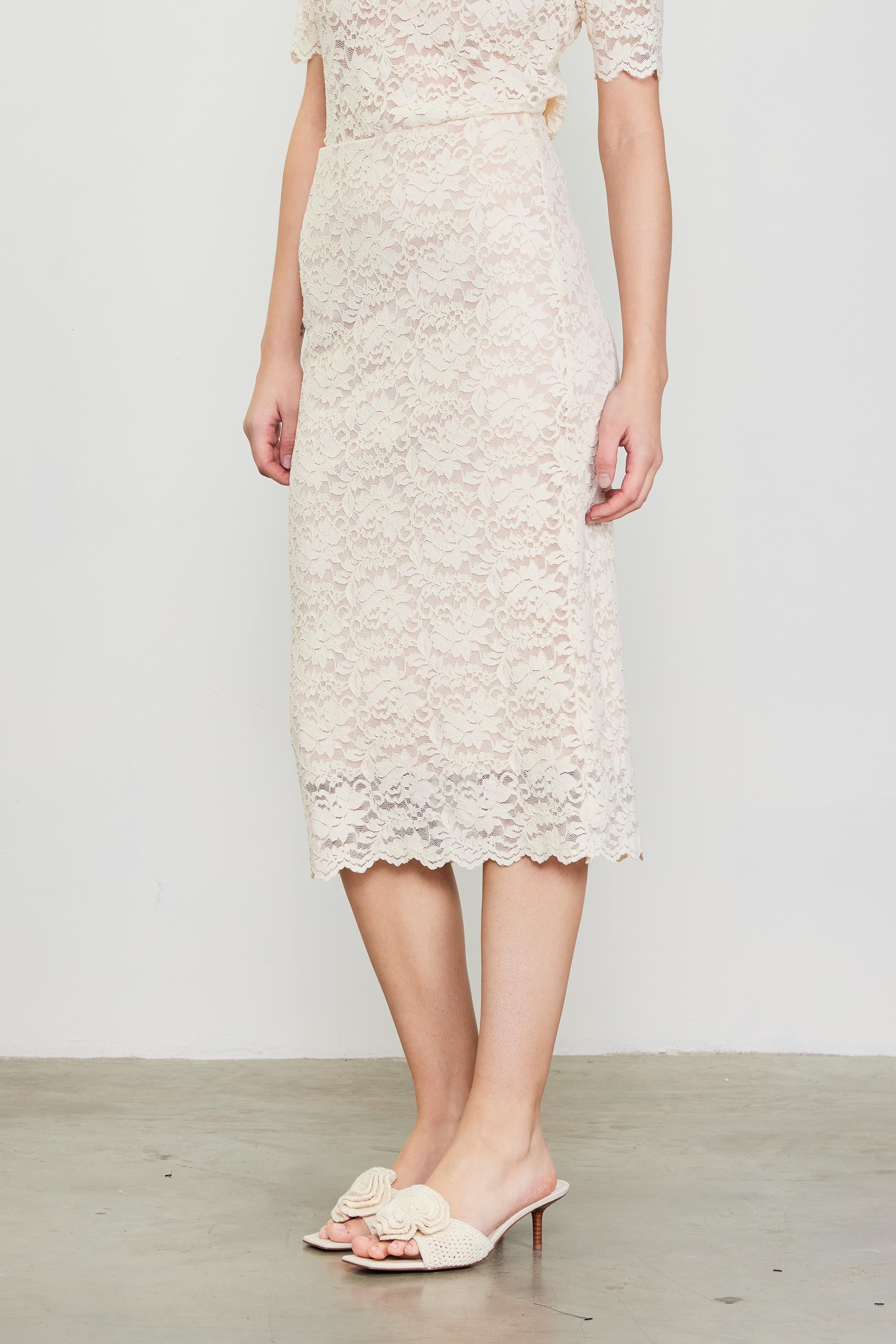 LILYROSE LACE SKIRT