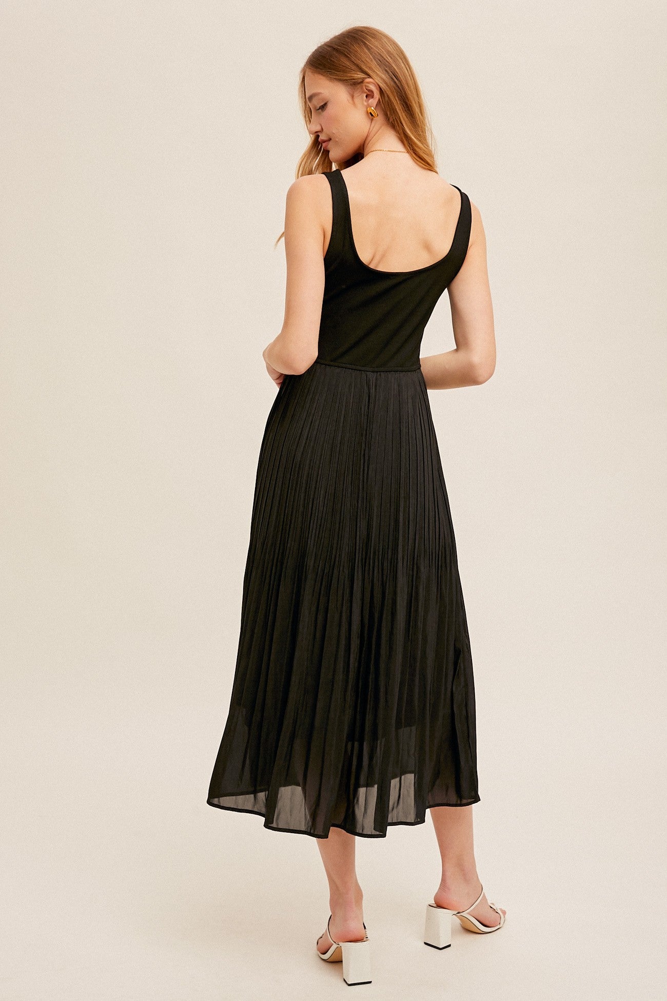 LILIA DRESS