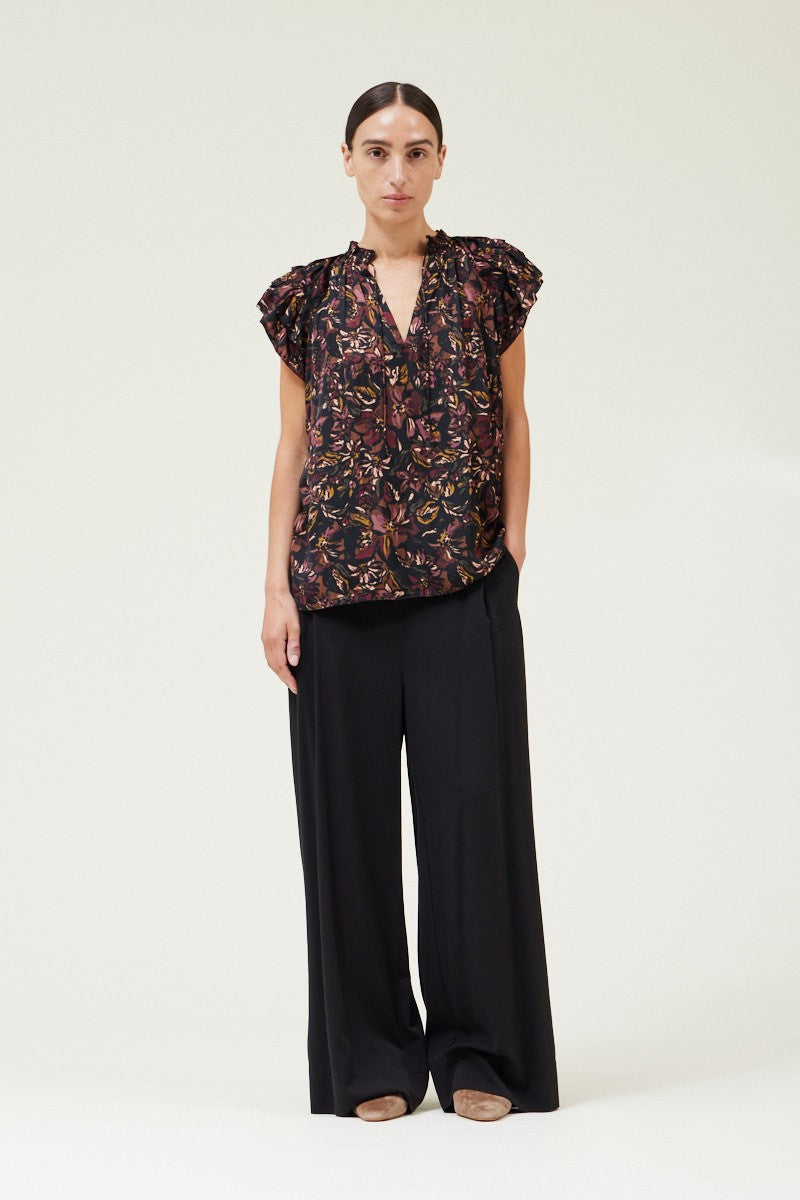 LESIA RUFFLE SLV BLOUSE