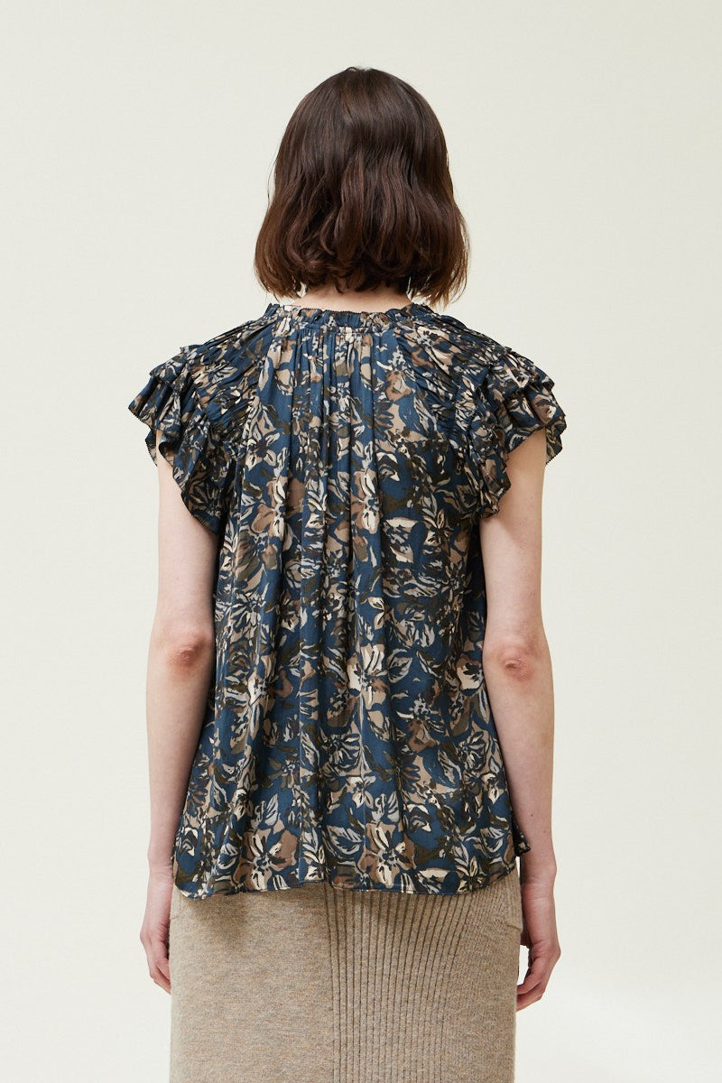 LESIA RUFFLE SLV BLOUSE
