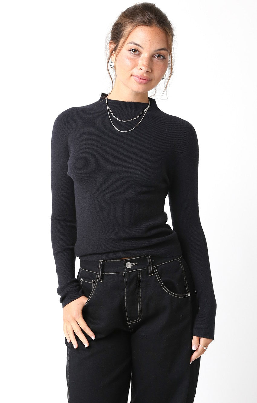 CARLY TOP