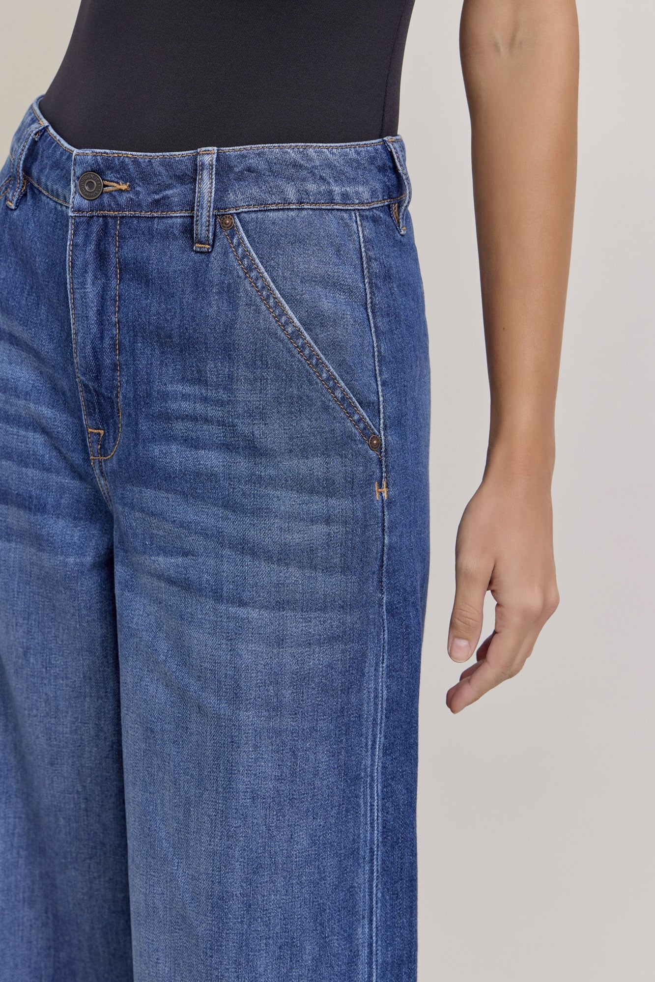 BAILEY SUPER WIDE TROUSER