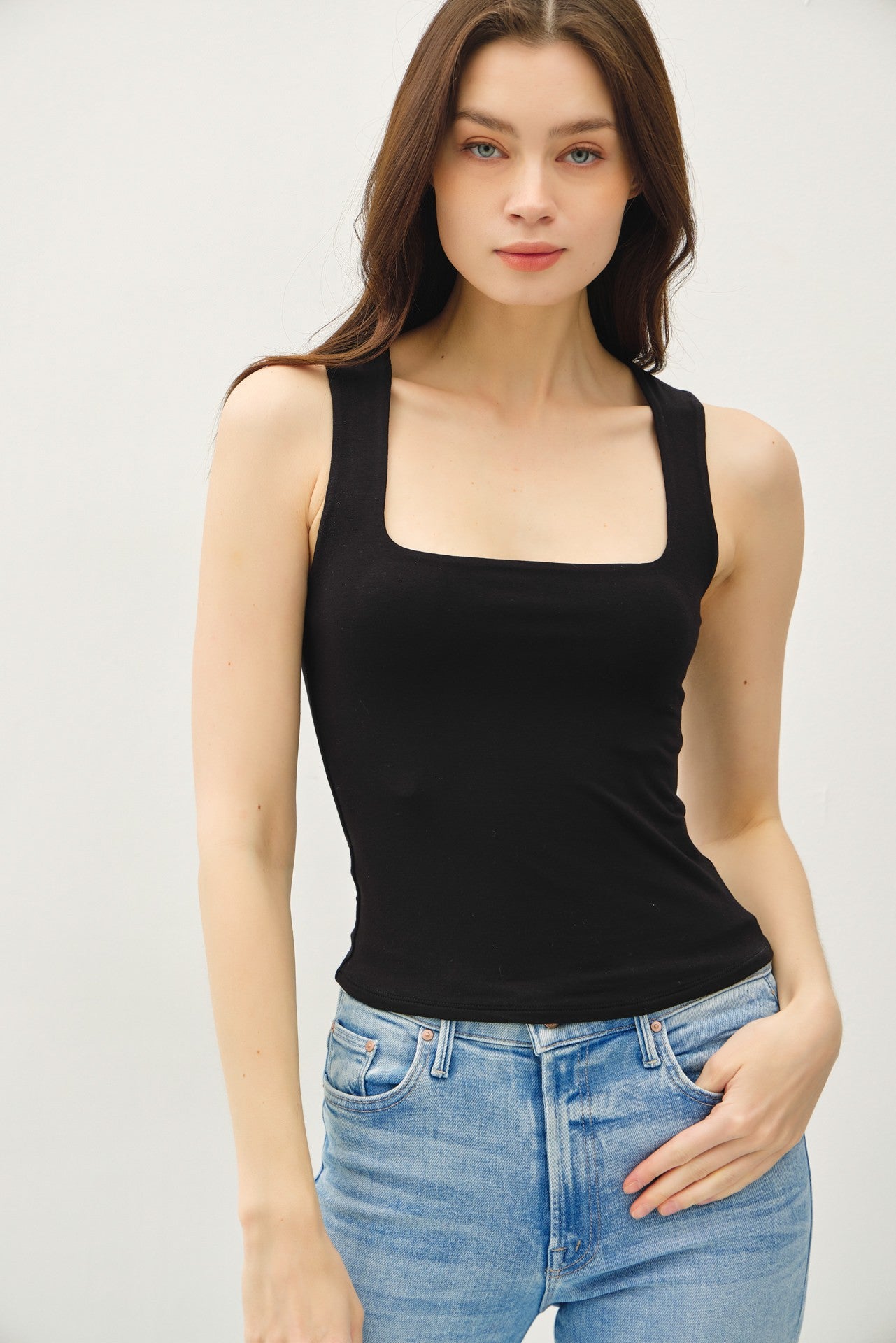 JENNIFER TANK