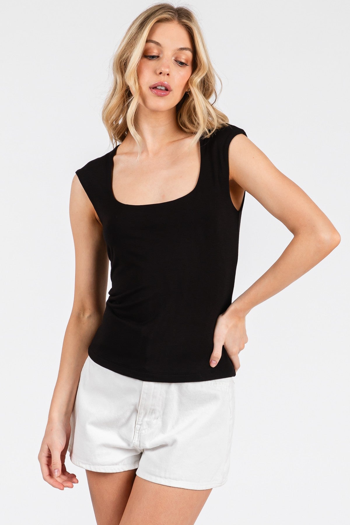 DARCI TANK