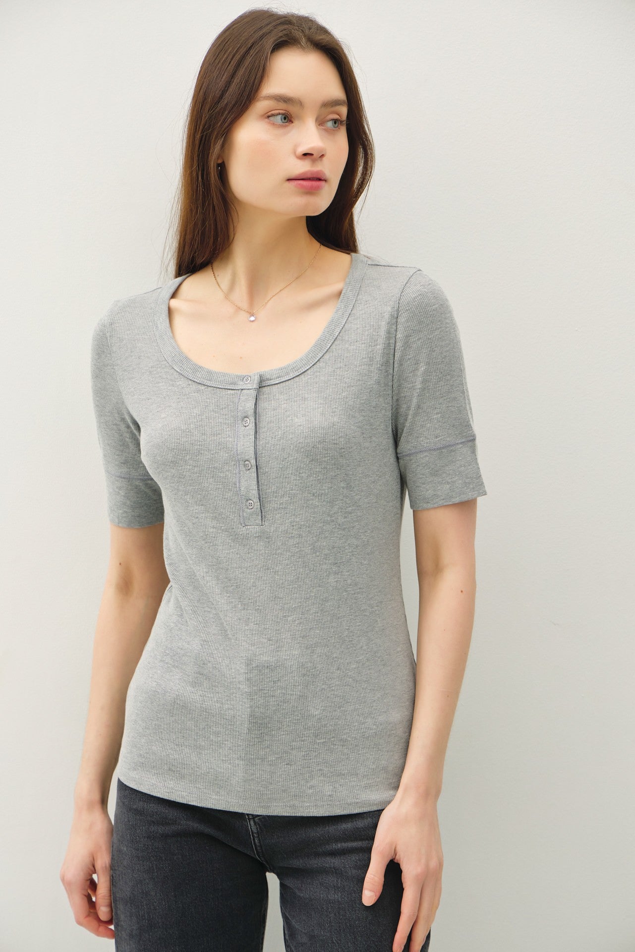 AVAH HENLEY TOP