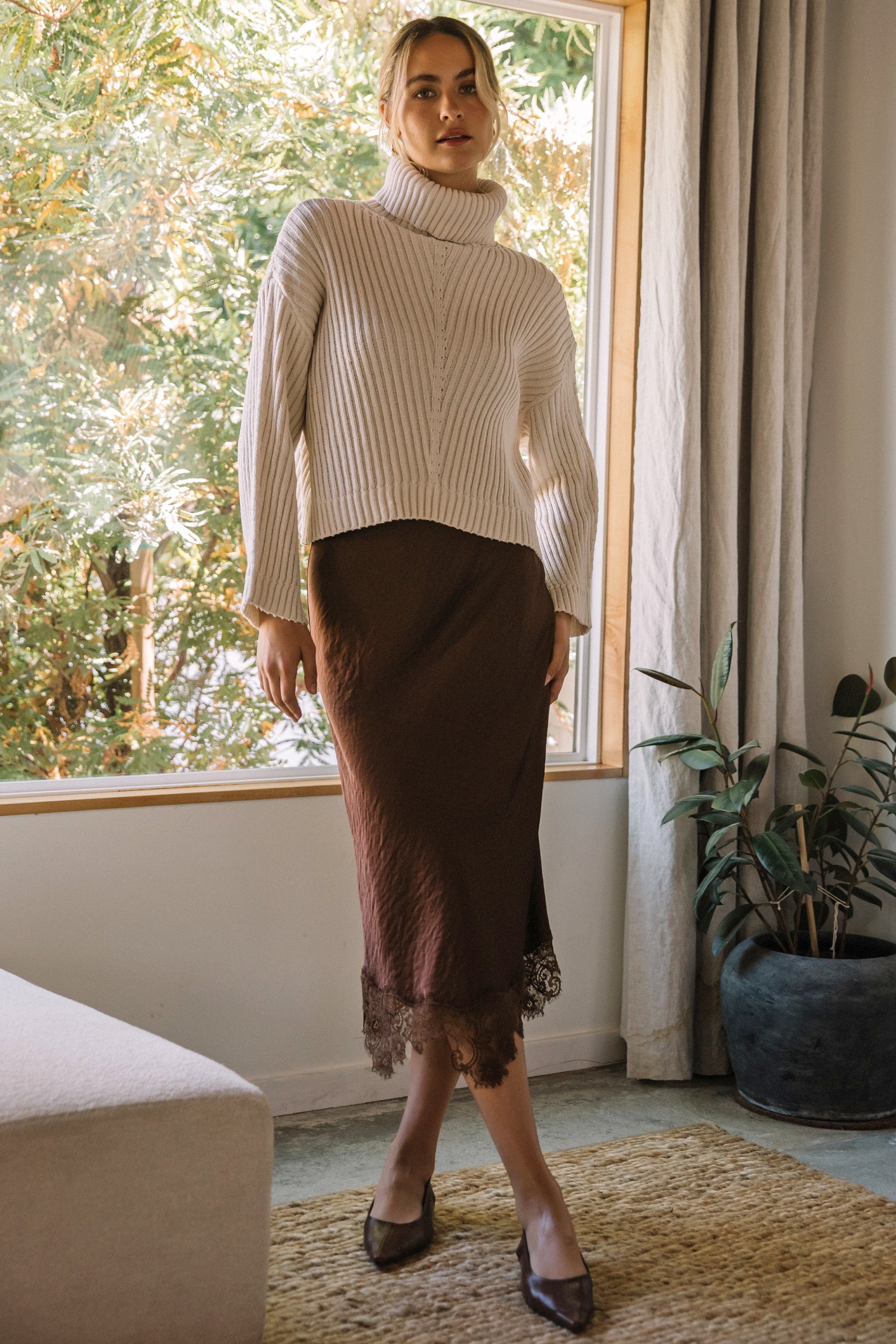 GRETCHEN TURTLENECK SWEATER