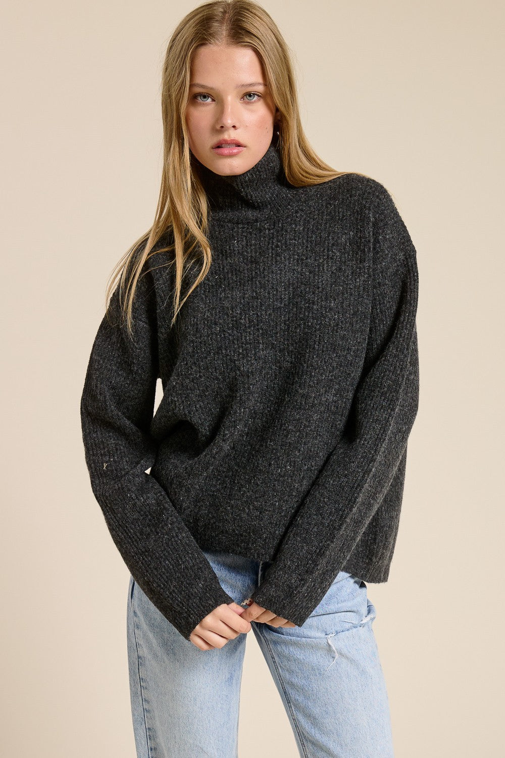 ROSEMARY TURTLENECK SWEATER