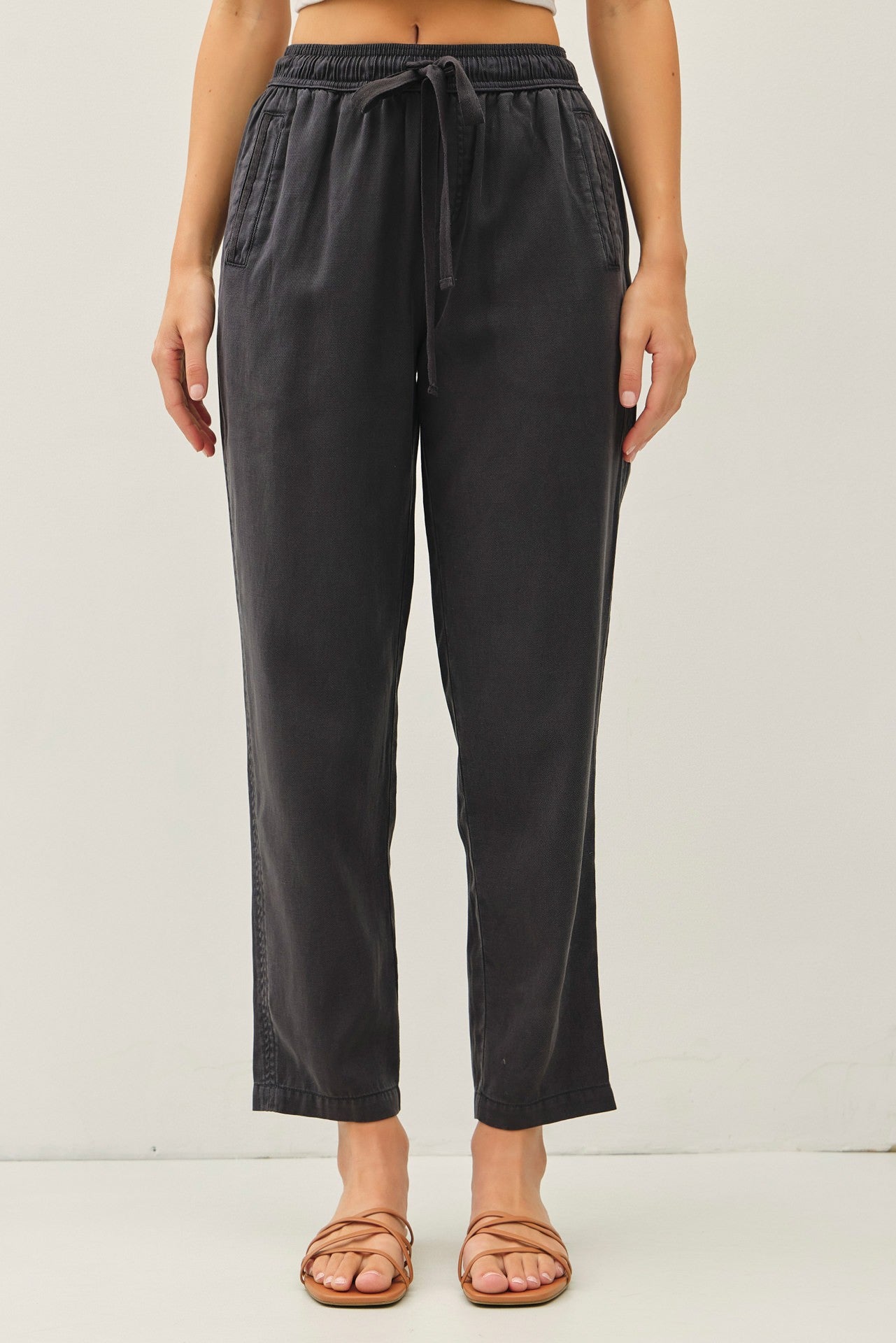 SYLVIA PANT
