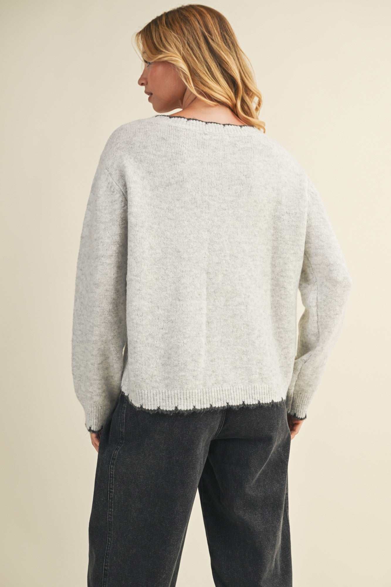 BOOT SWEATER