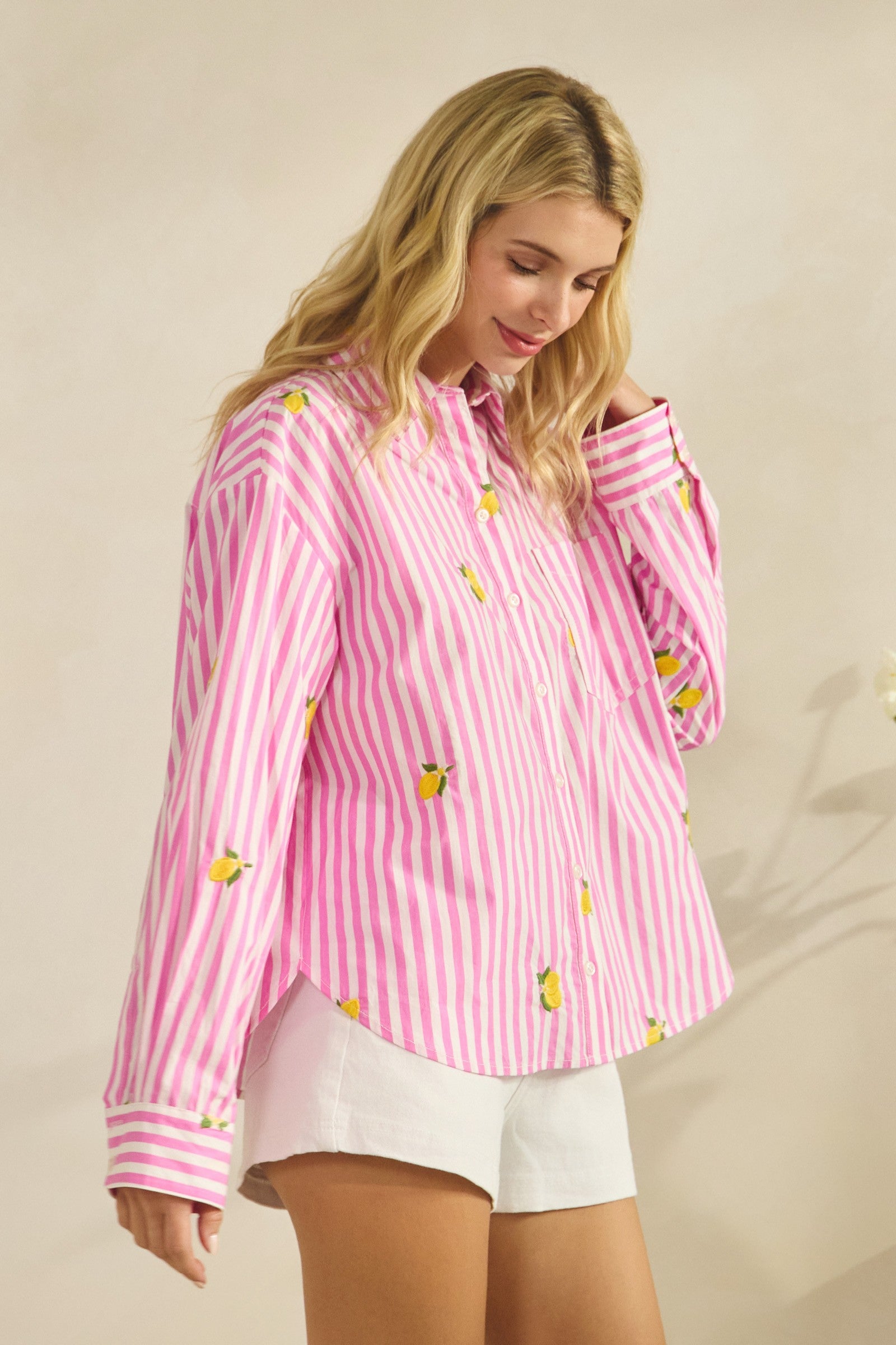 LEMON EMBROIDERED BLOUSE