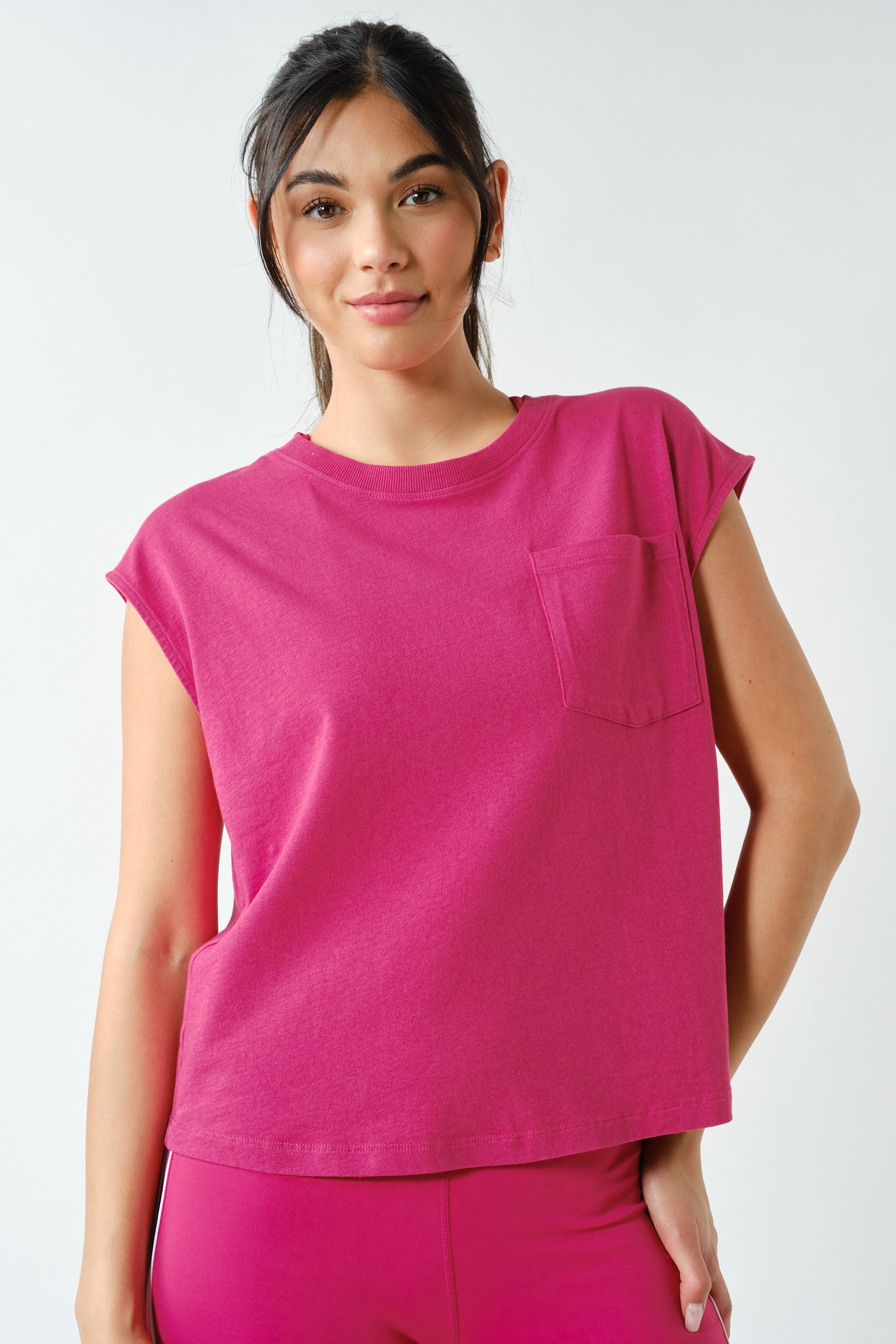 SUNKISSED POCKET TEE