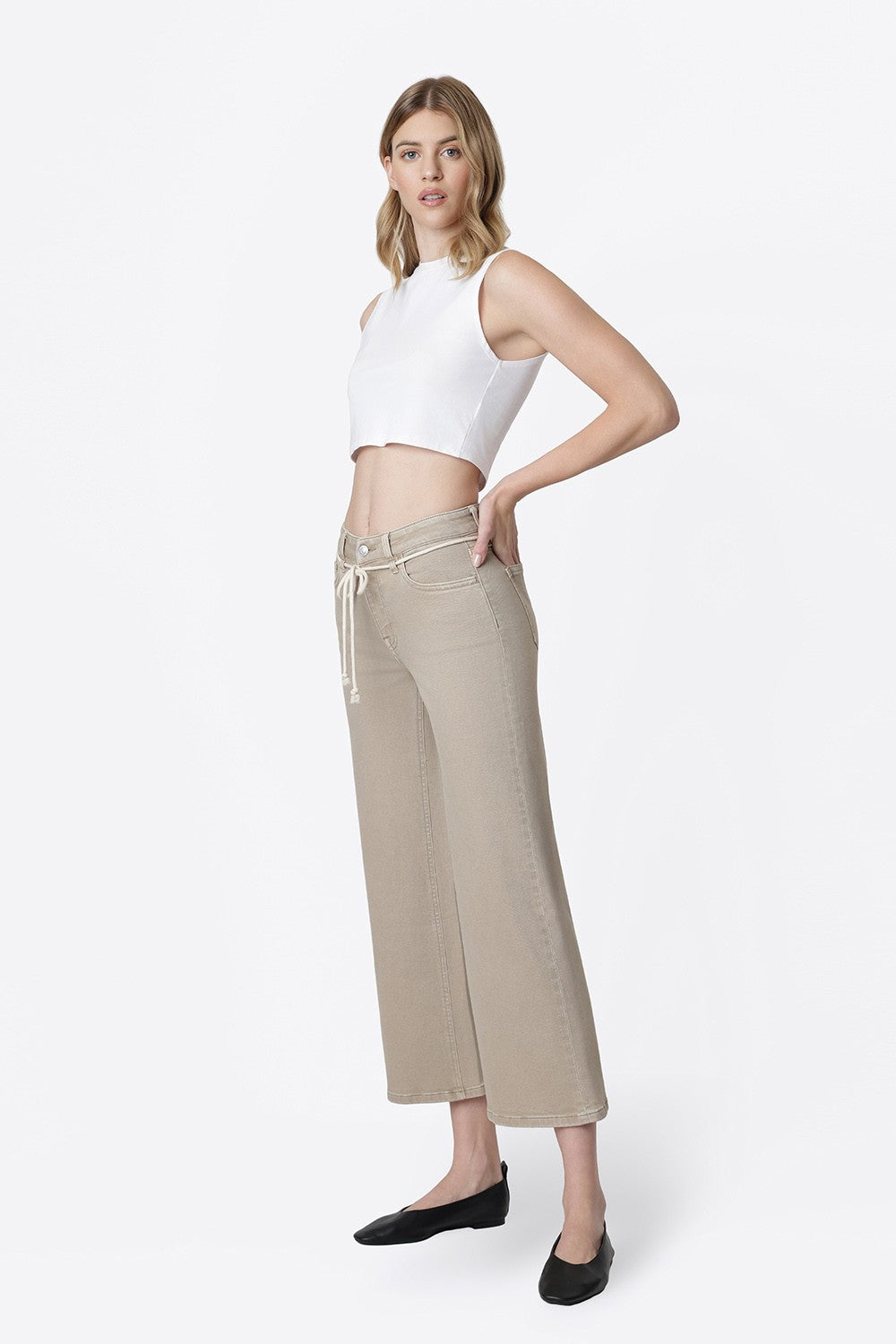 GABI HW CROP WIDE