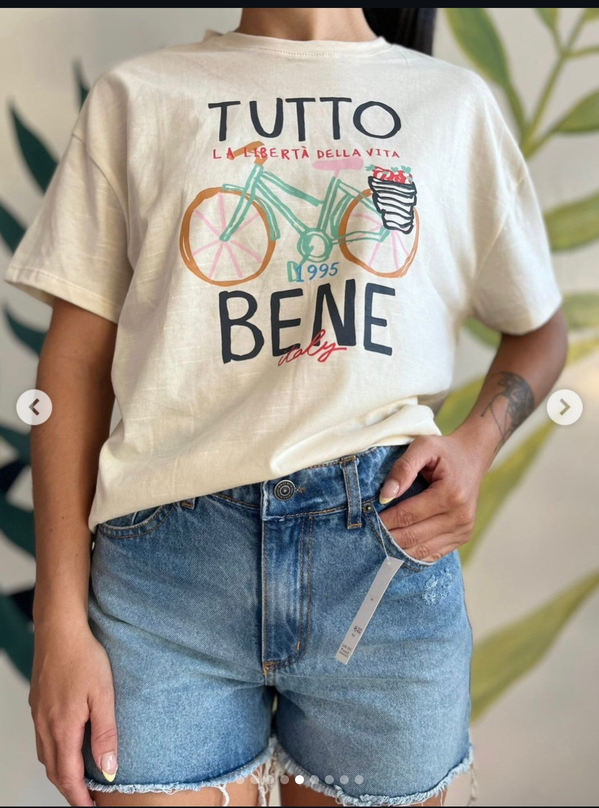 Tutto Bene Graphic Tee