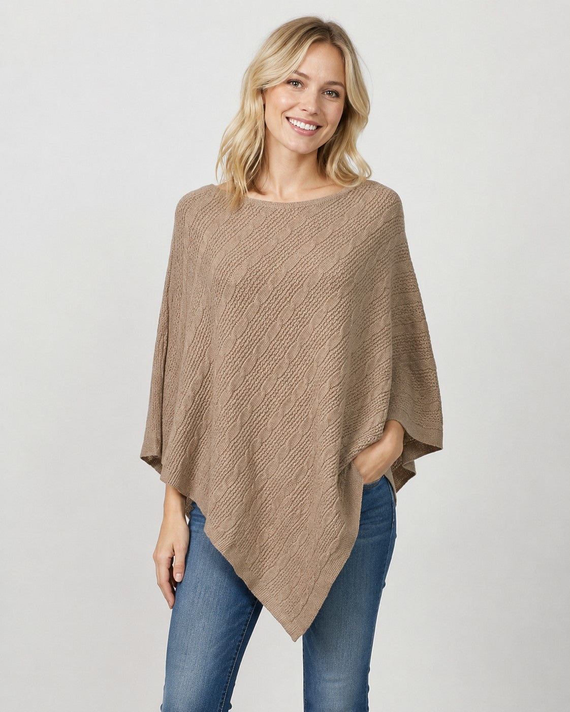 FELICIA PONCHO