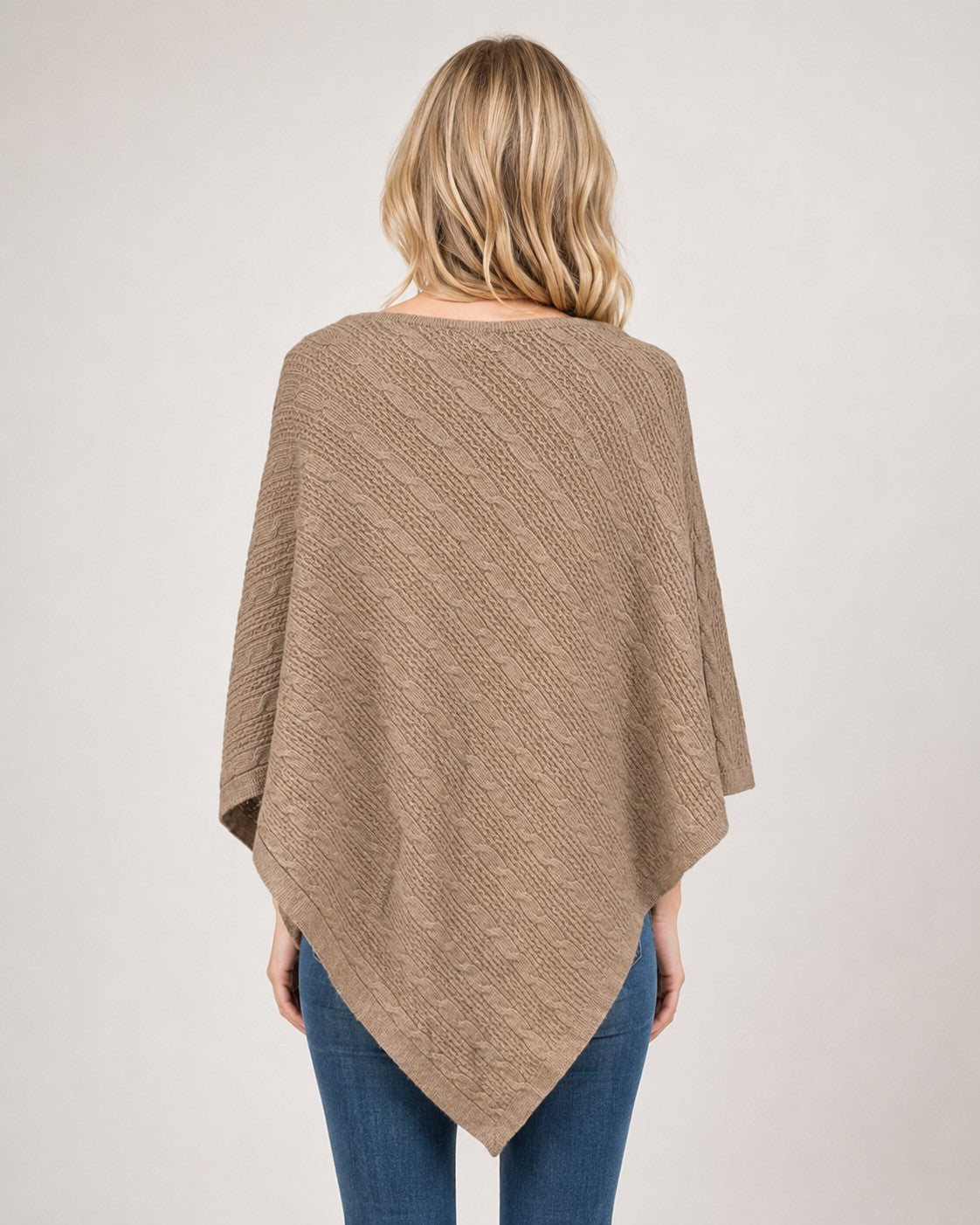 FELICIA PONCHO