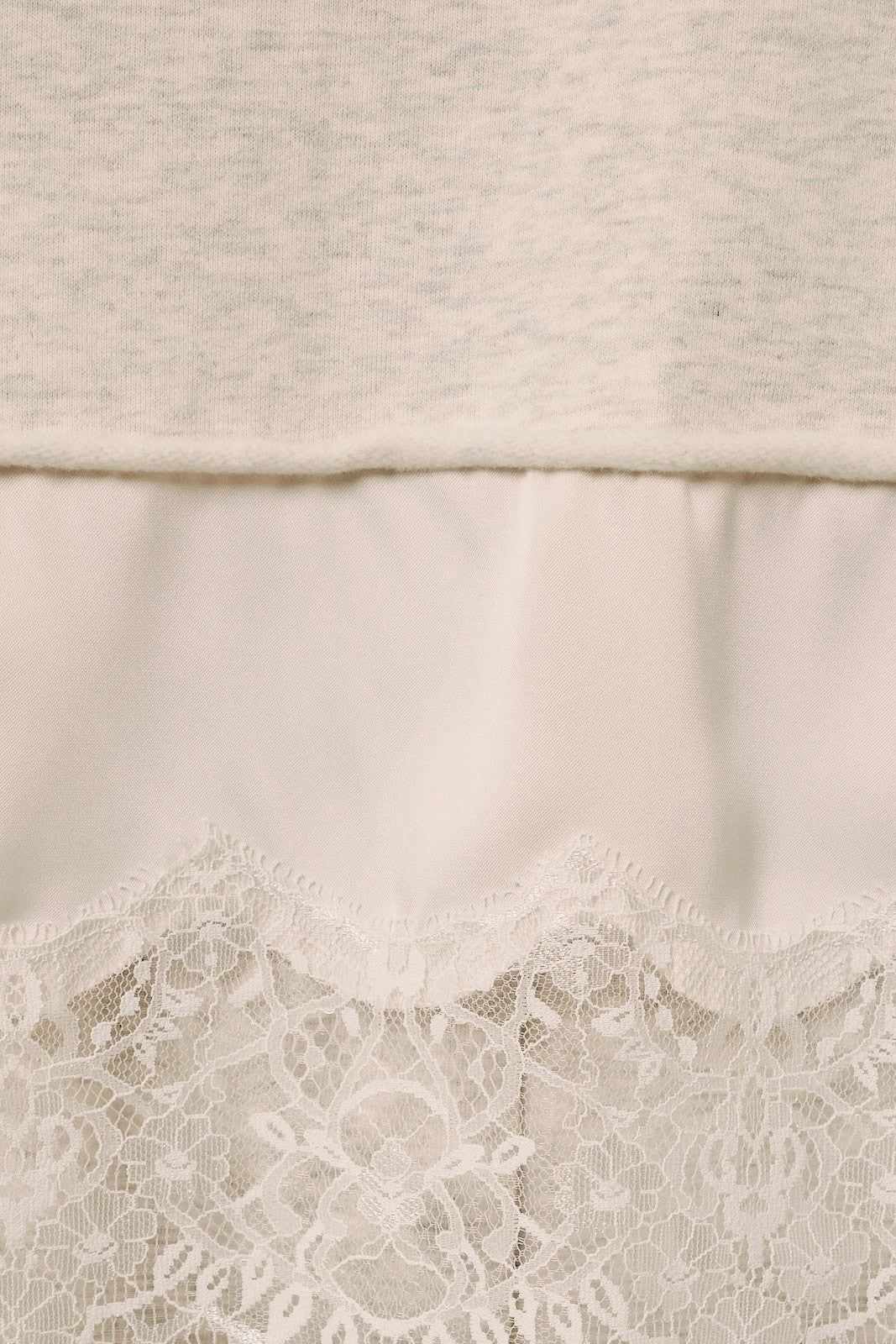 DARCI LACE TRIM SWEATSHIRT