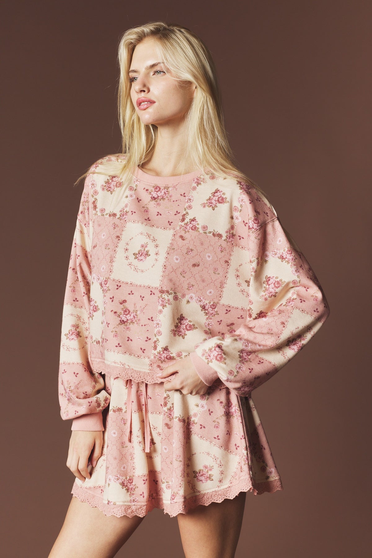 VINTAGE FLORAL SET