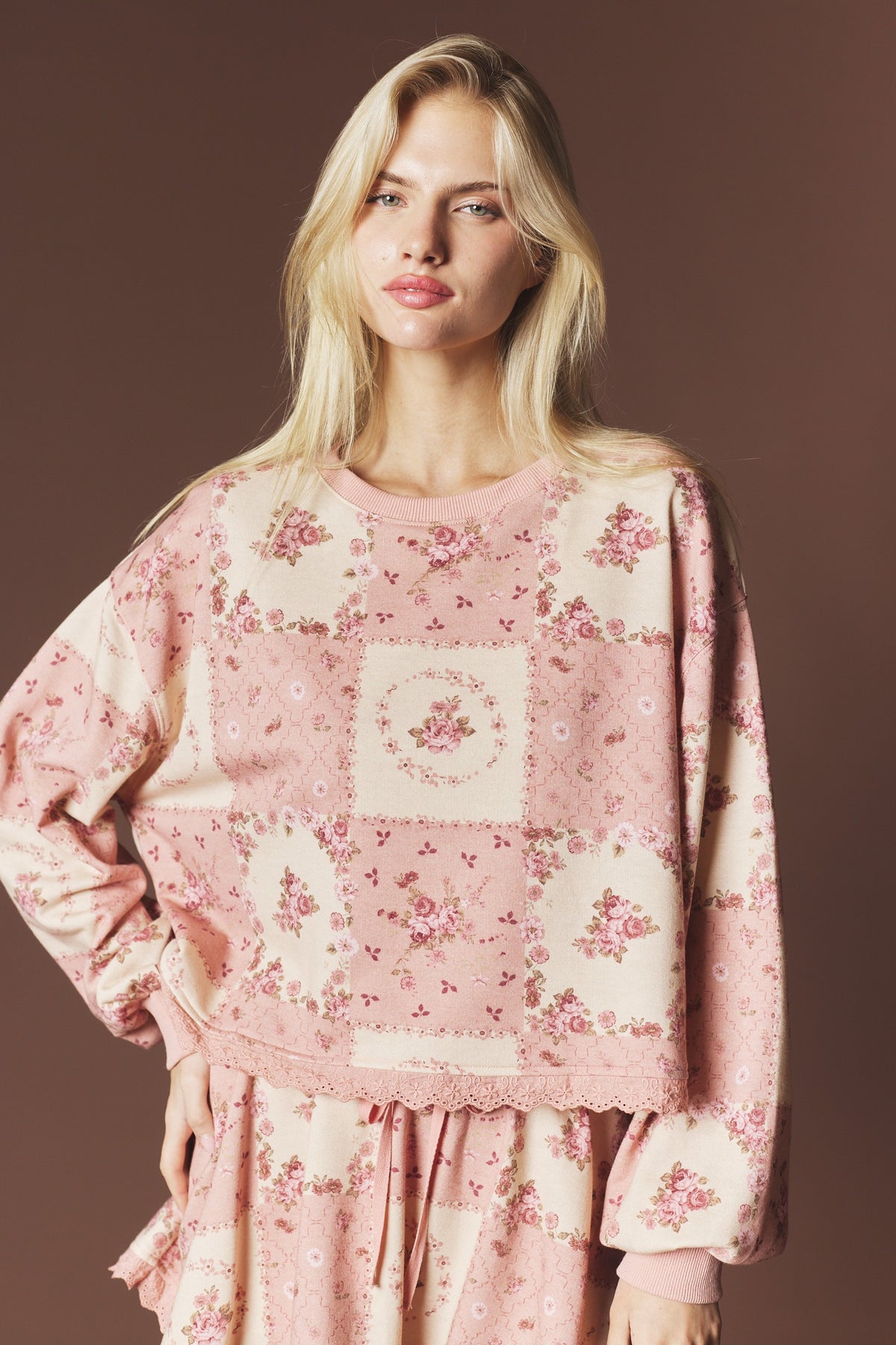 VINTAGE FLORAL SET