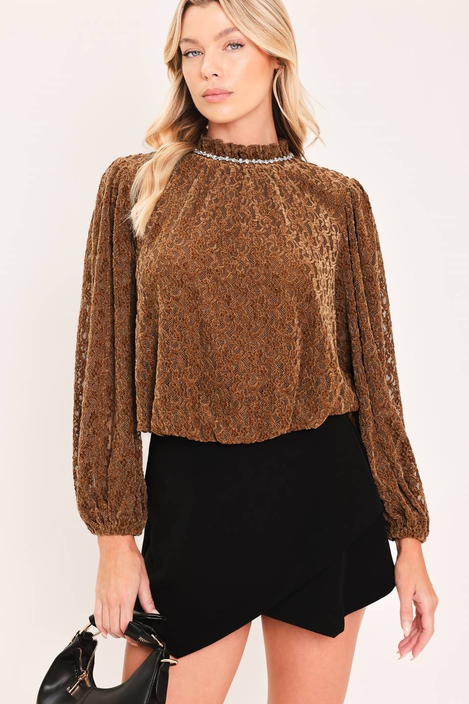 BRANDI VELVET TOP