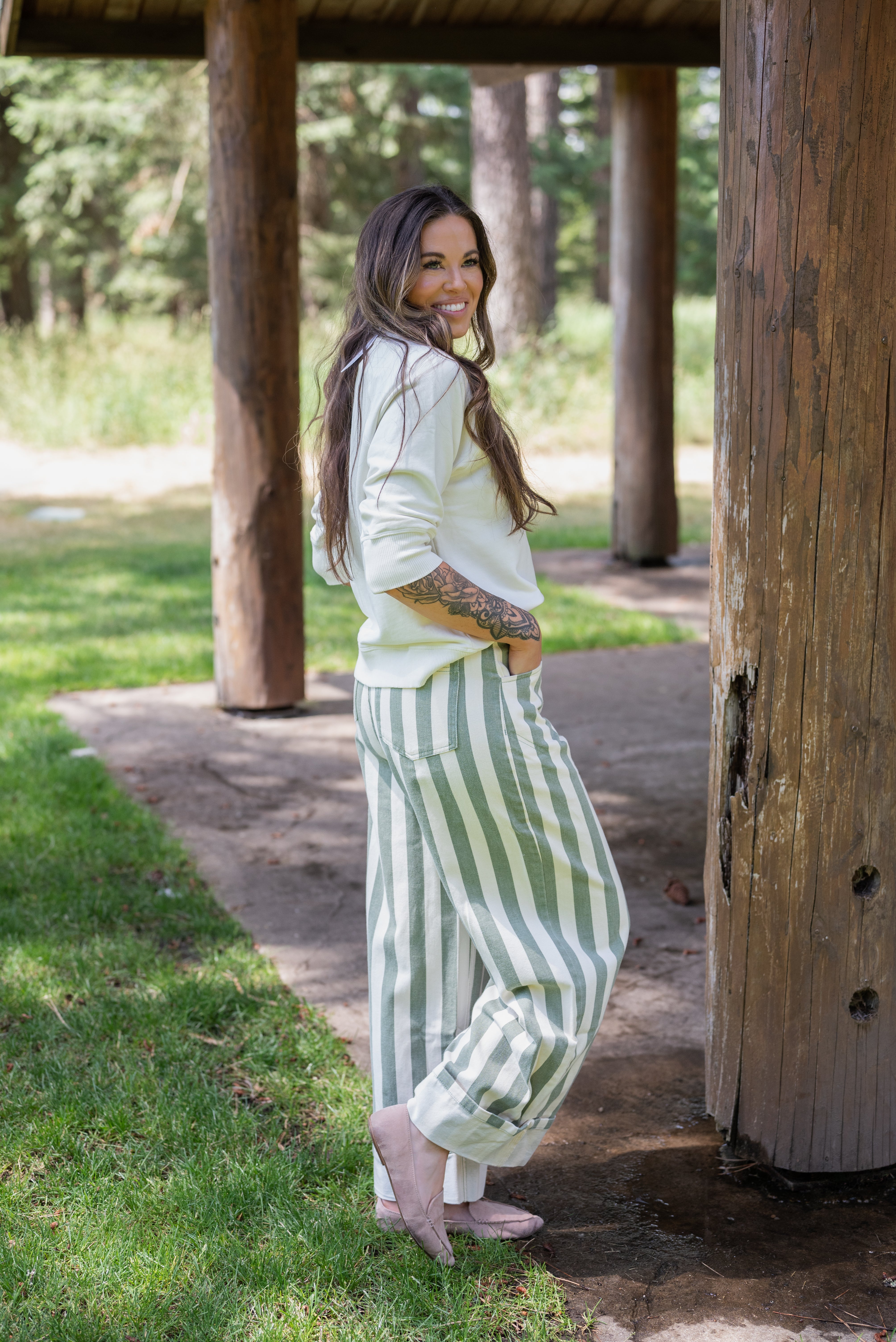 TRACEY STRIPE BARREL JEANS