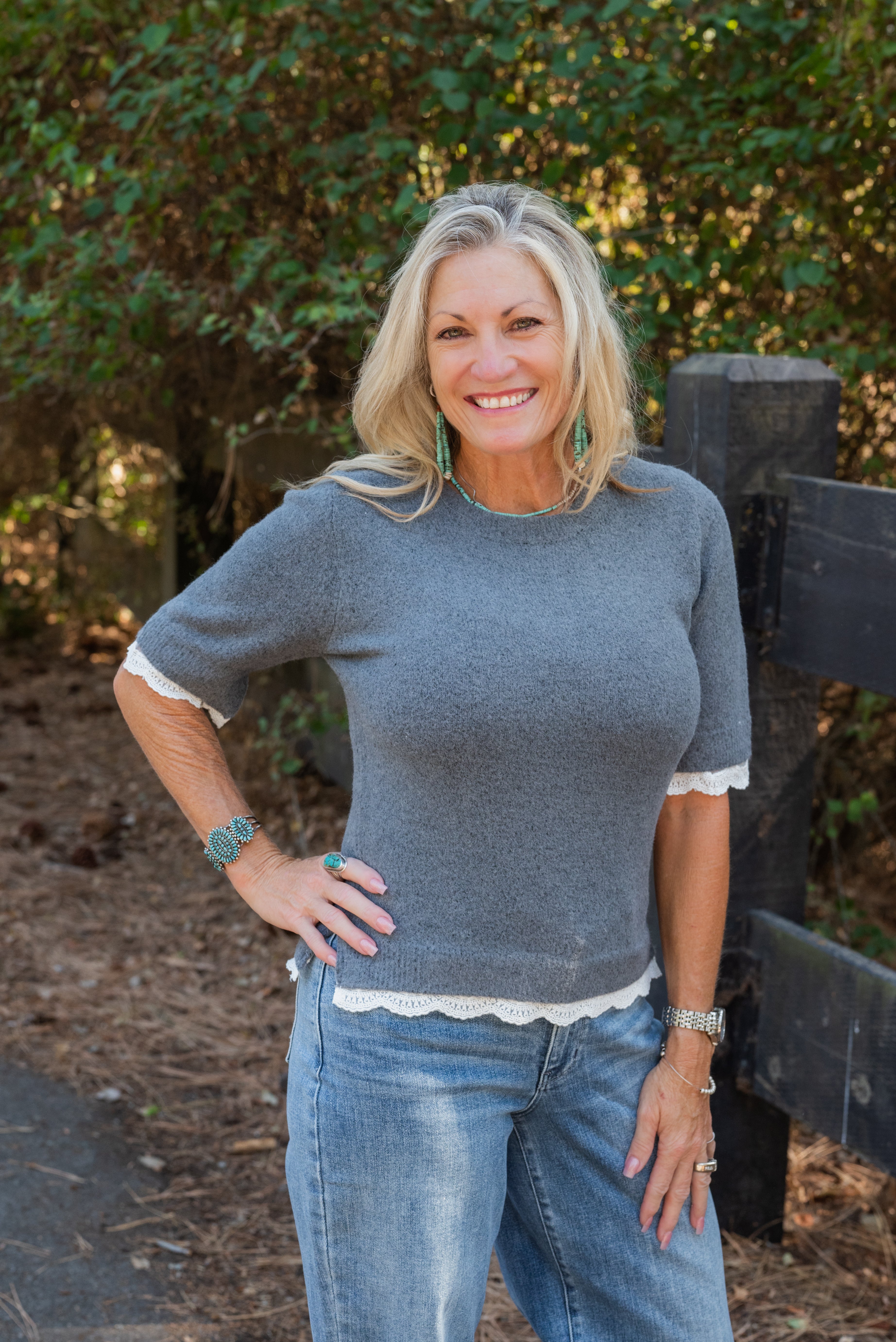 ALICIA SWEATER TOP