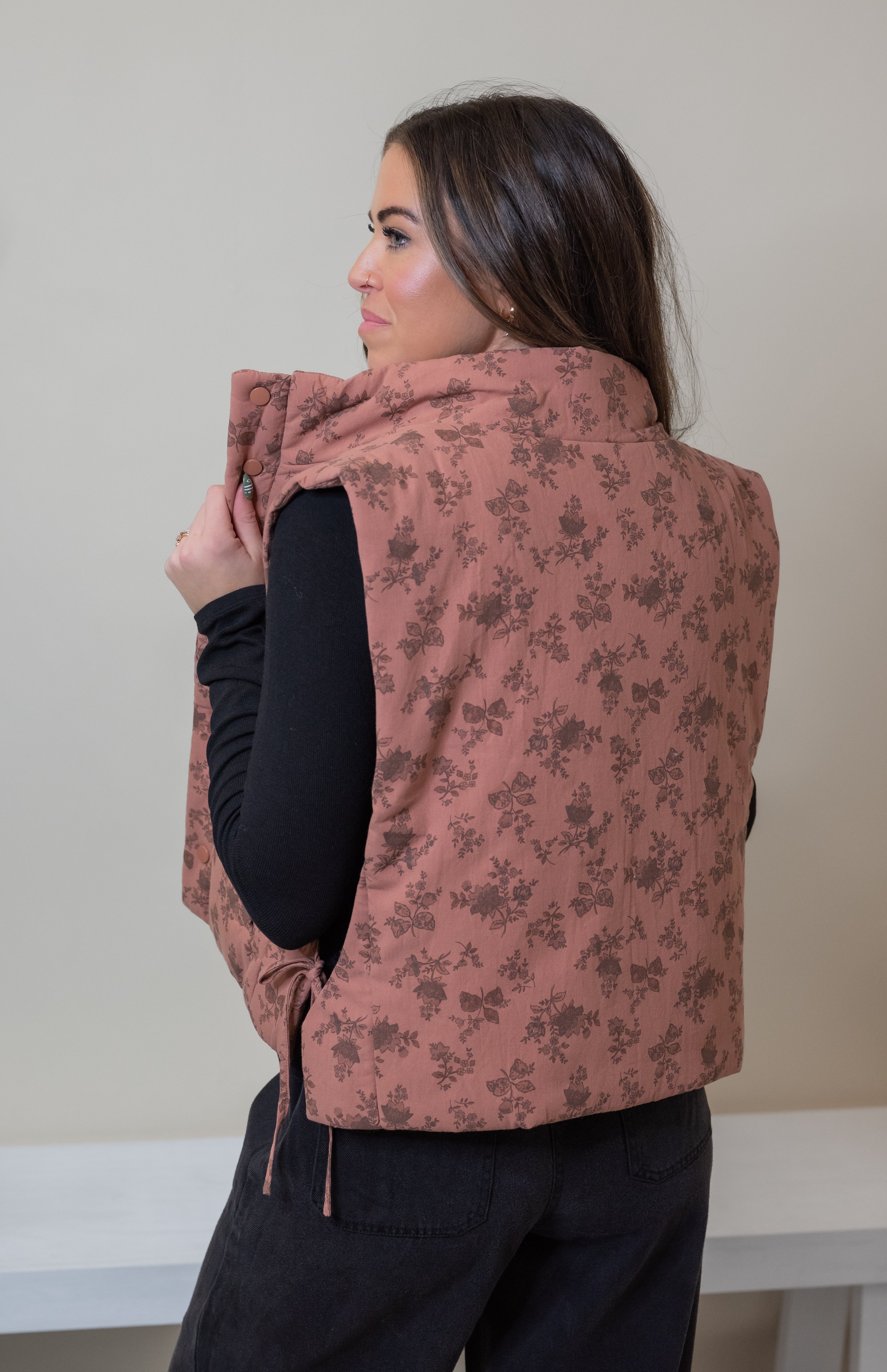 LINNIE FLORAL VEST