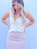 LACE CONTRAST SLIT HEM SKIRT