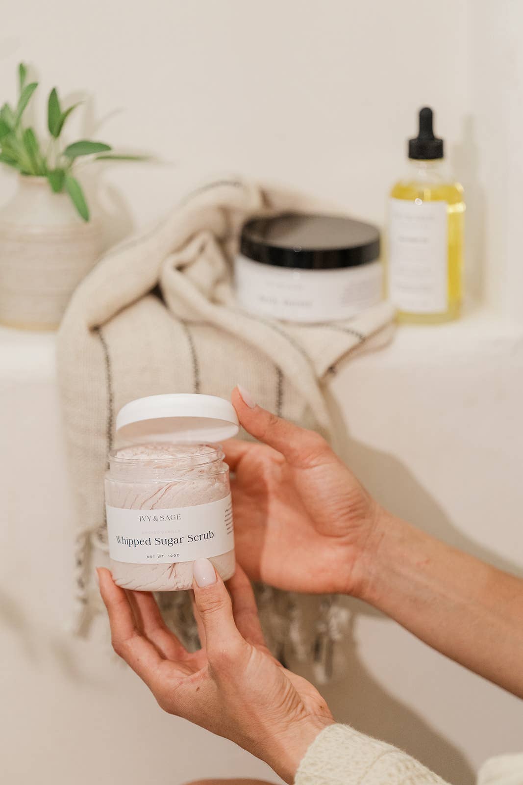 Sugar Scrub – Volcano, Exfoliating & Energizing