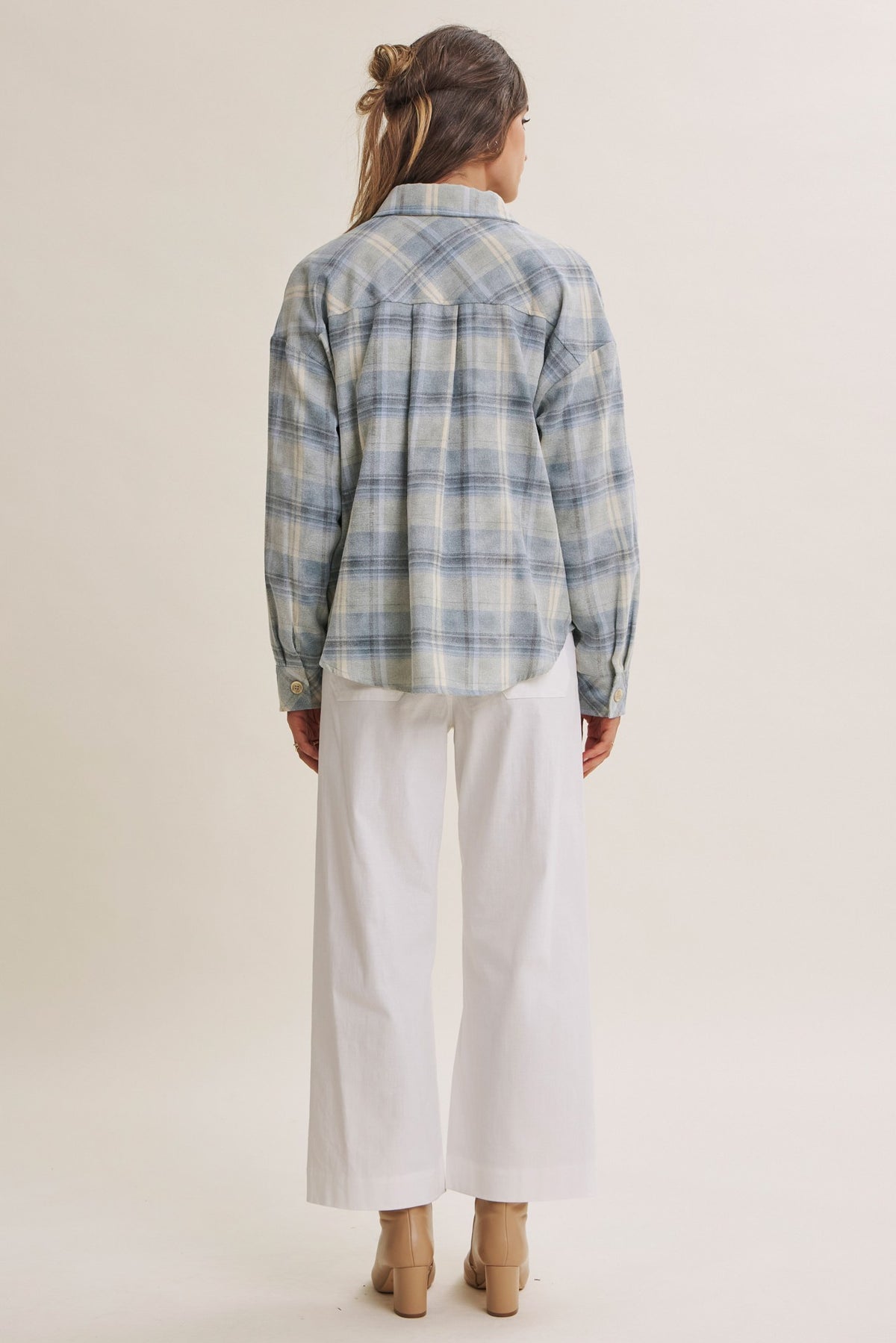 LIVIA SHACKET