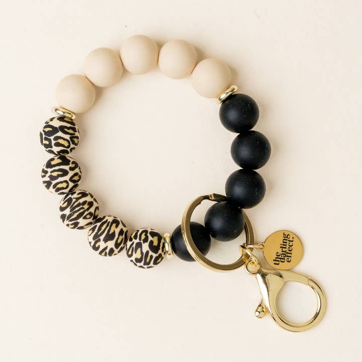 Hands–Free Keychain Wristlet