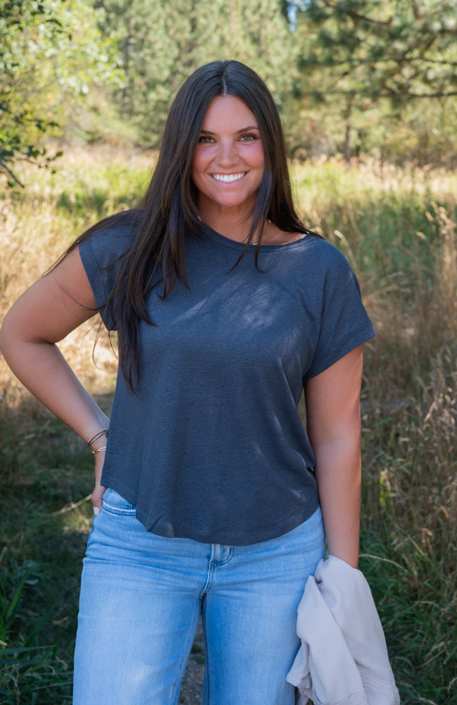 MAKENZIE TEE