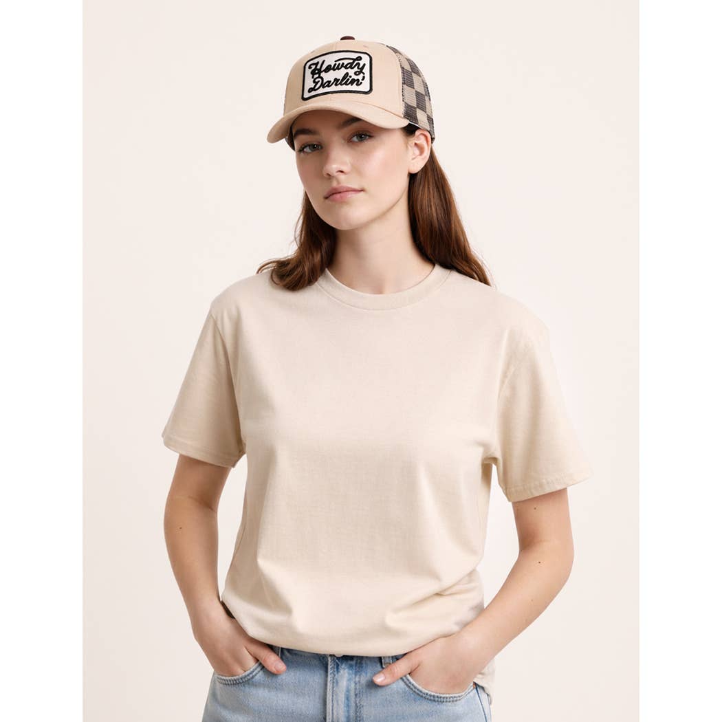HOWDY DARLIN'  Trucker Hat