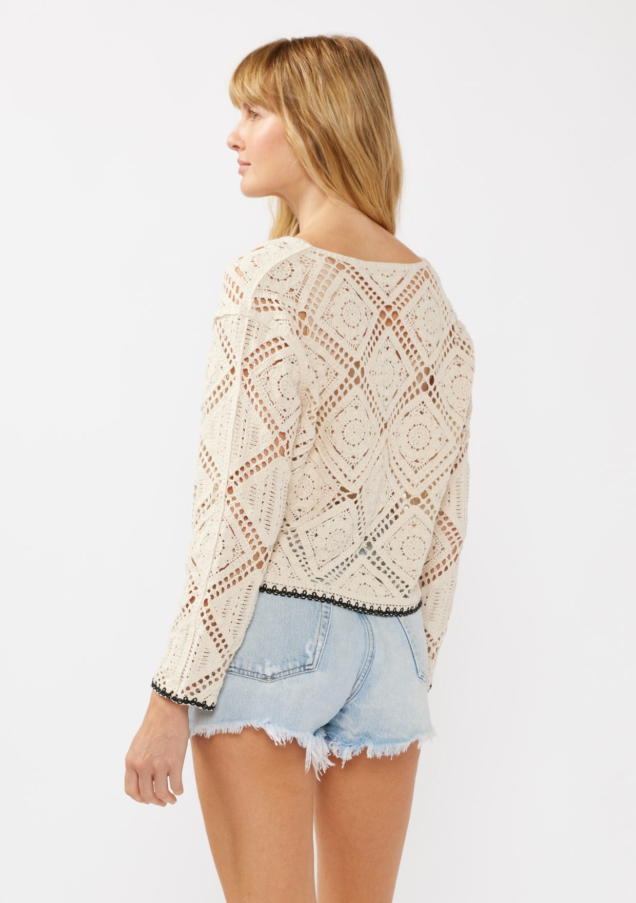 ASHLYN CROCHET TOP