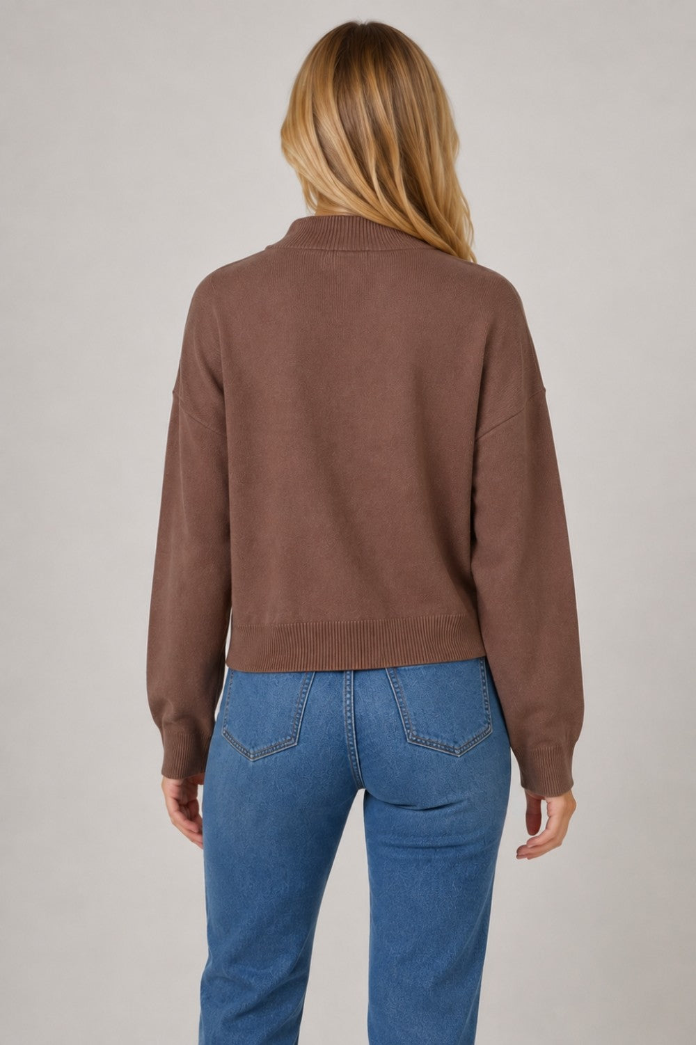 LYLA SWEATER