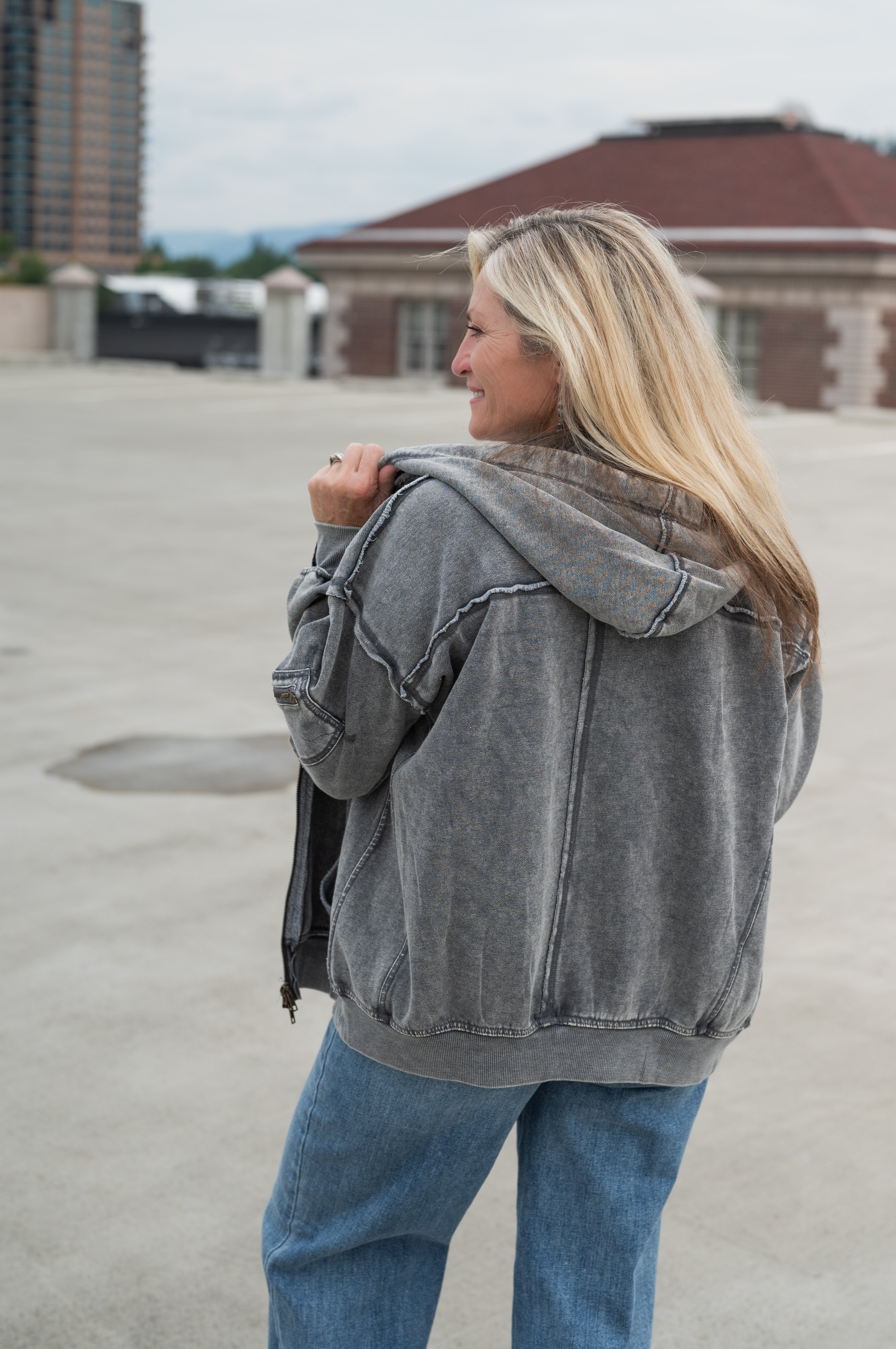 KOLTON HOODIE