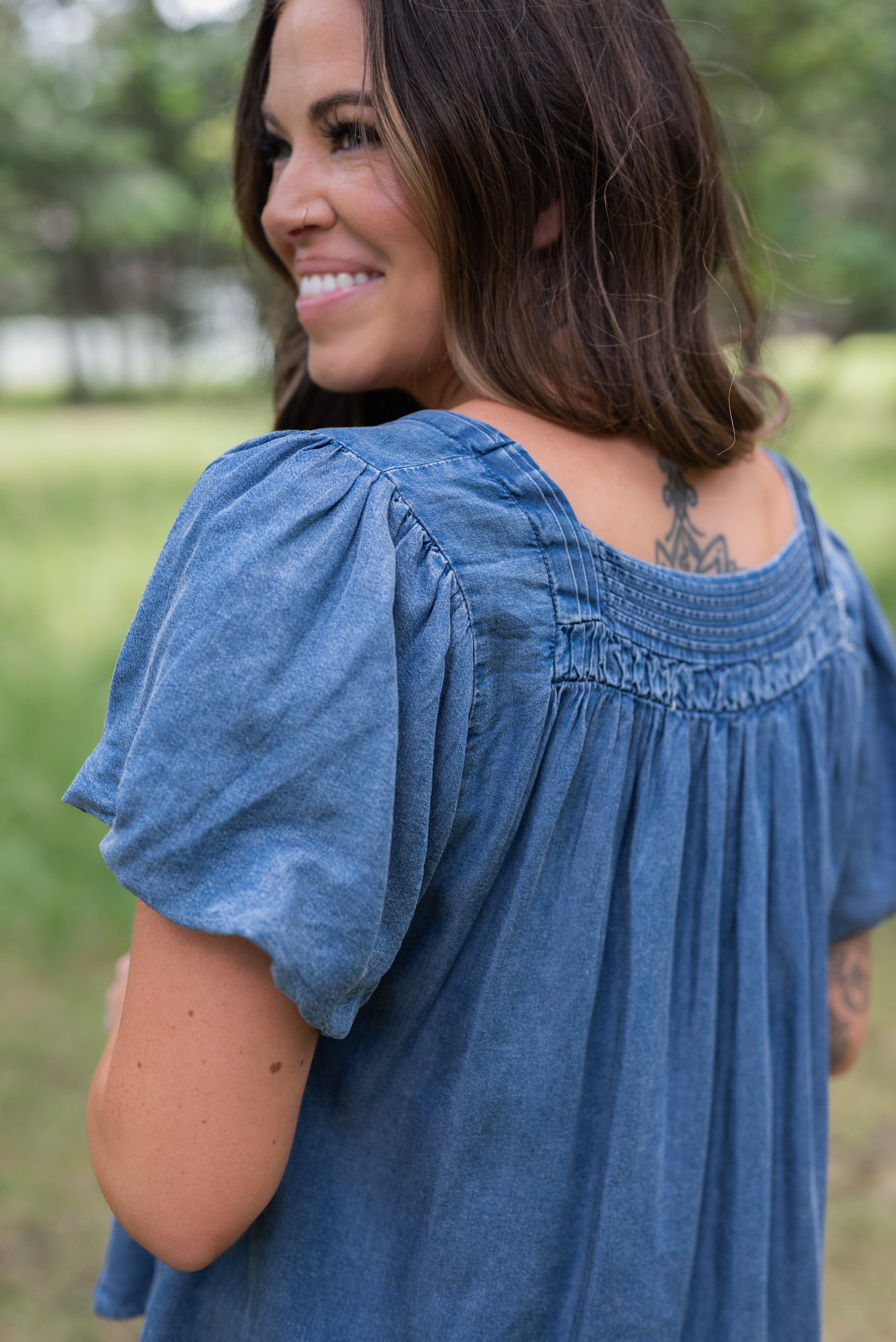 CHELSEA CHAMBRAY TOP