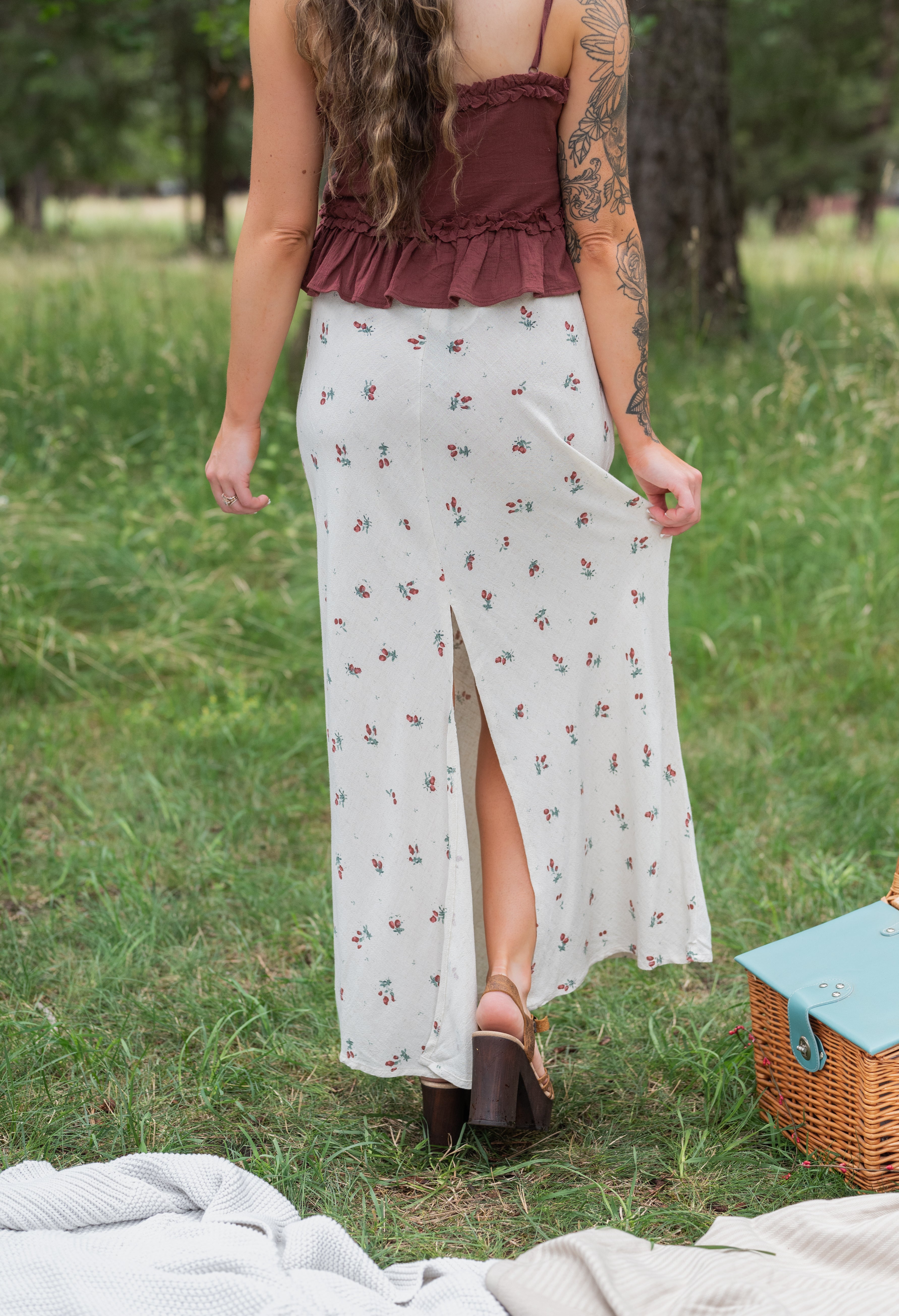 LARA SKIRT