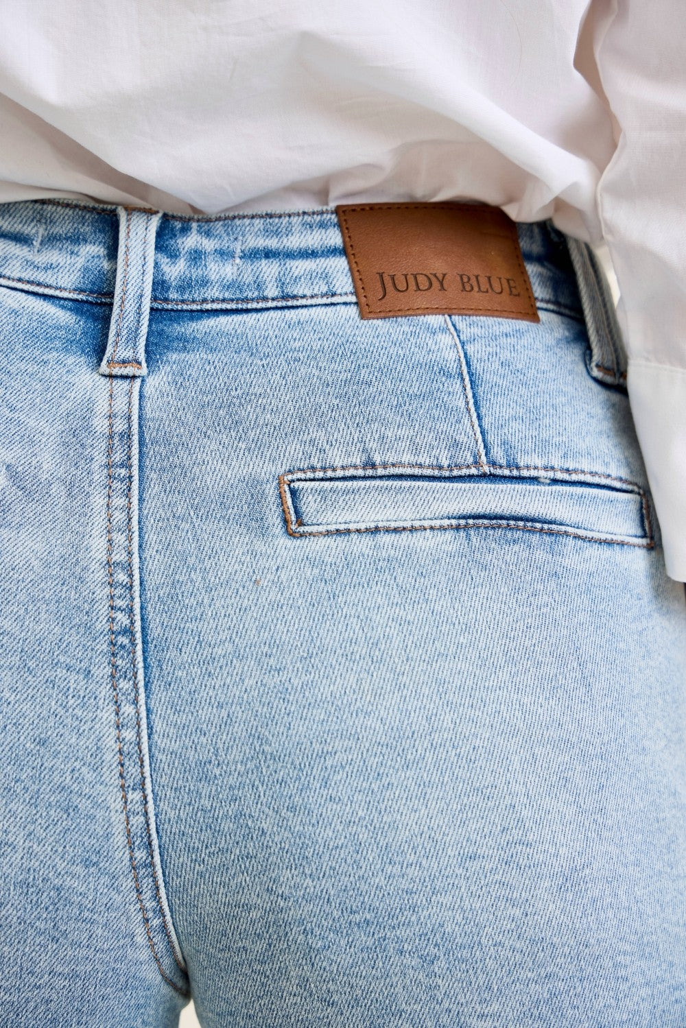 VALERY HW TROUSER SHORT