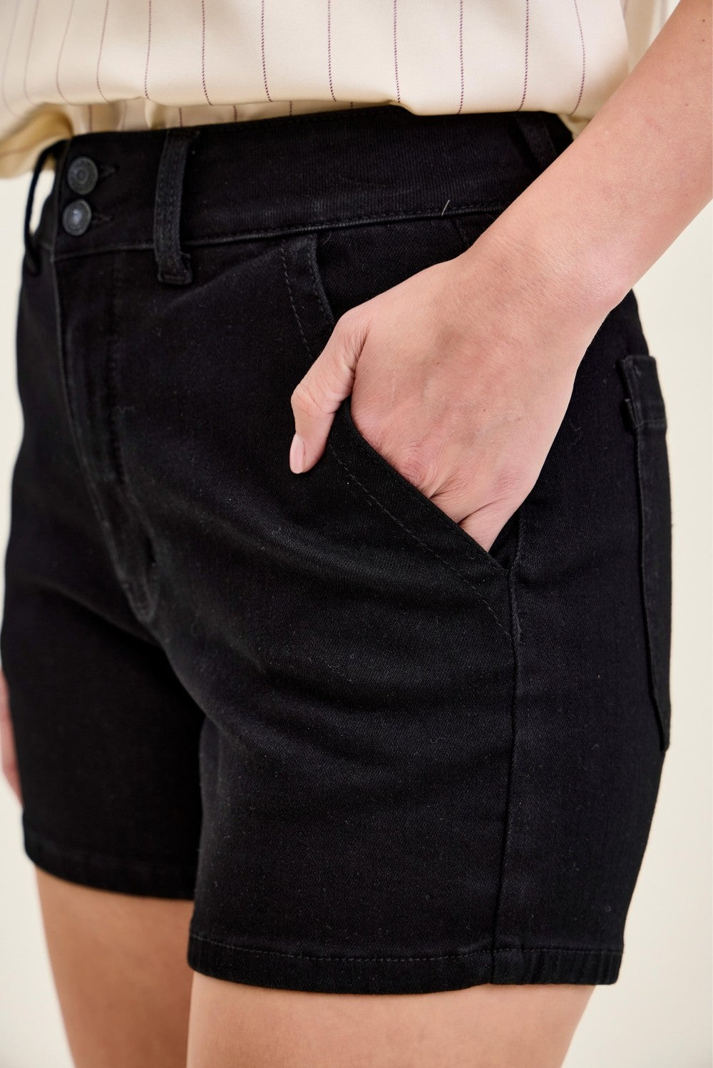 ABBIGAIL HW TROUSER SHORT