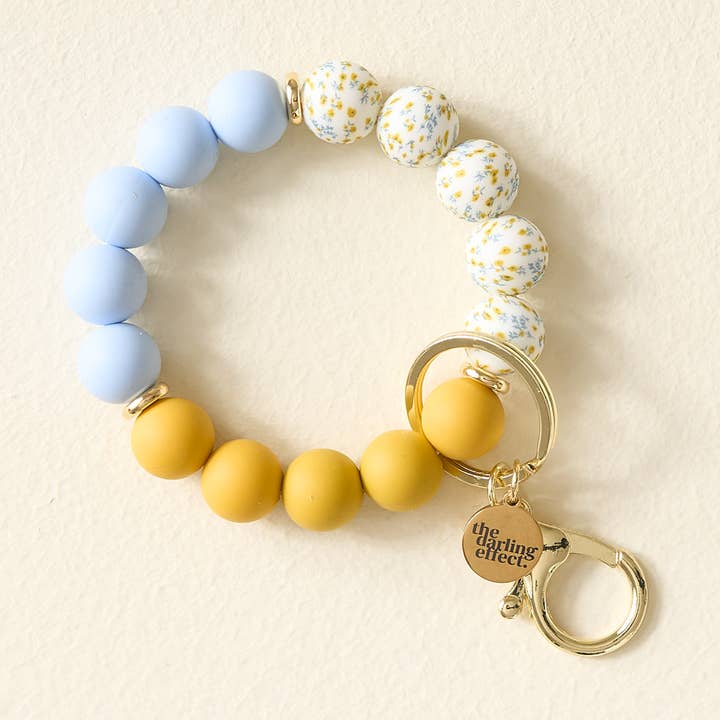 Hands–Free Keychain Wristlet