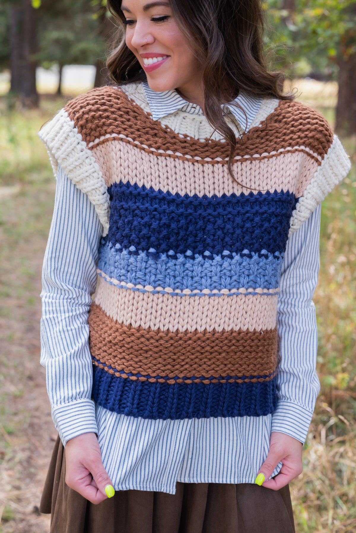 BOOKMARK STRIPE SWEATER VEST