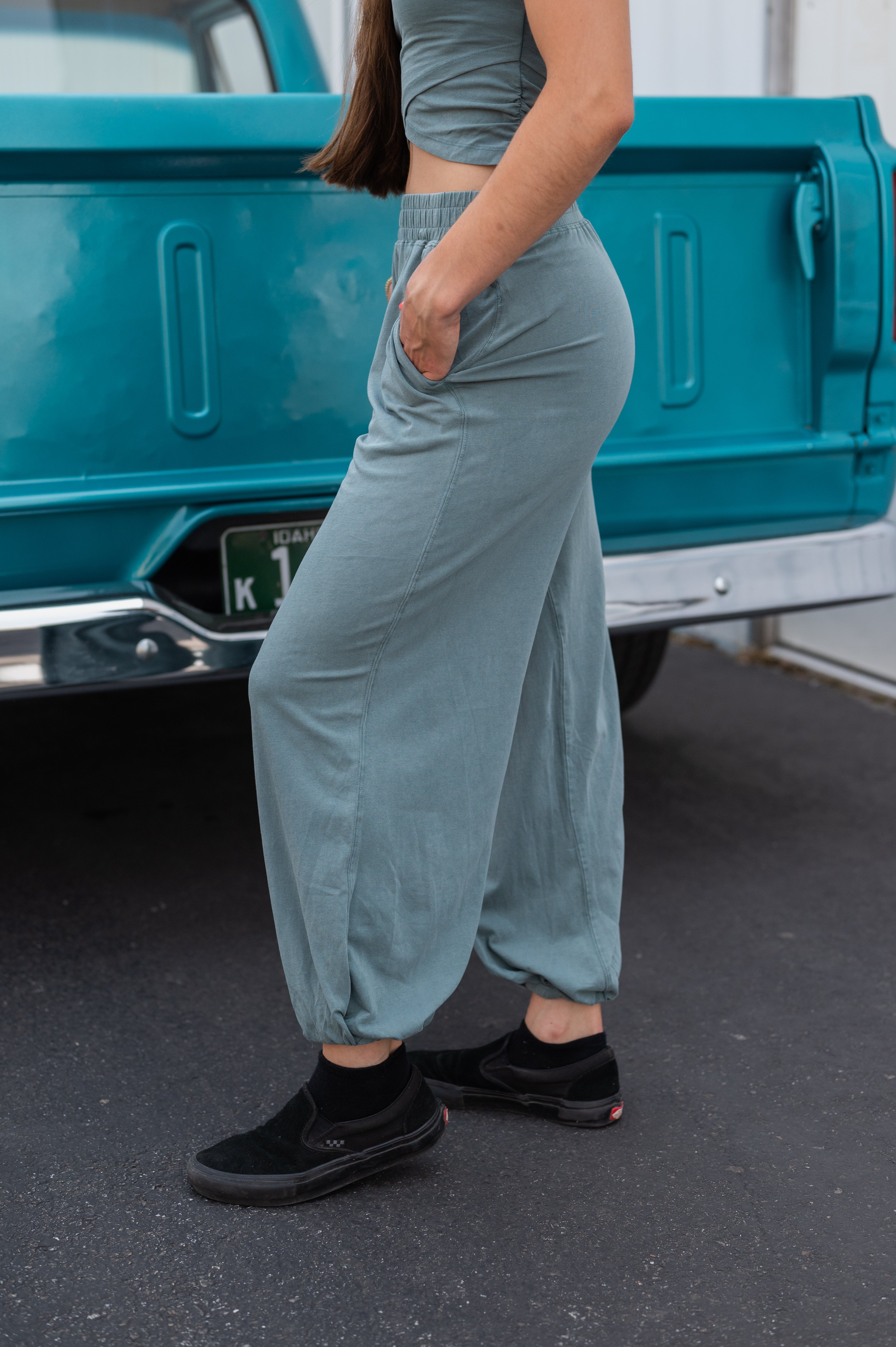 MINTA BOTTOMS