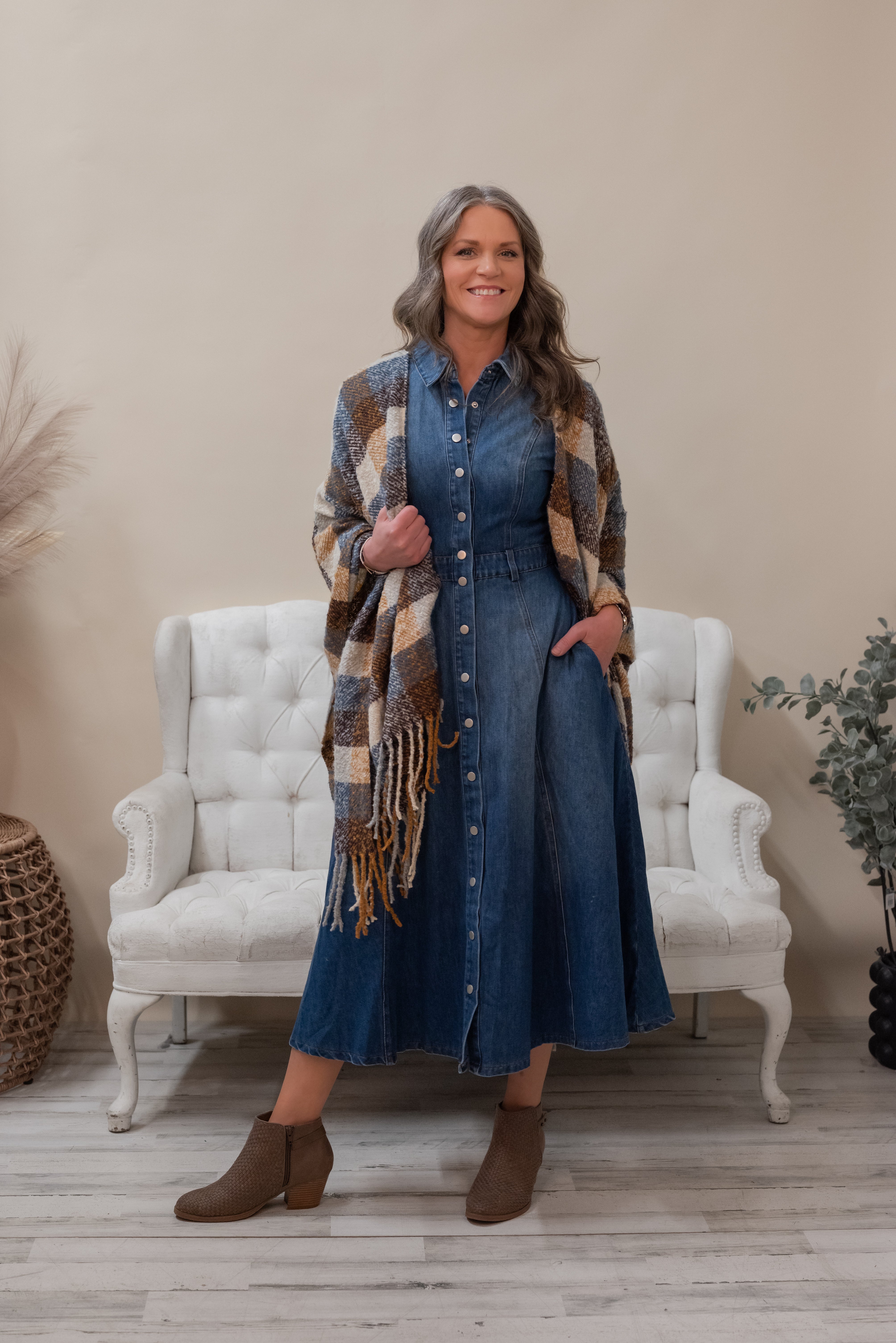 MYLA CHECKERED SCARF