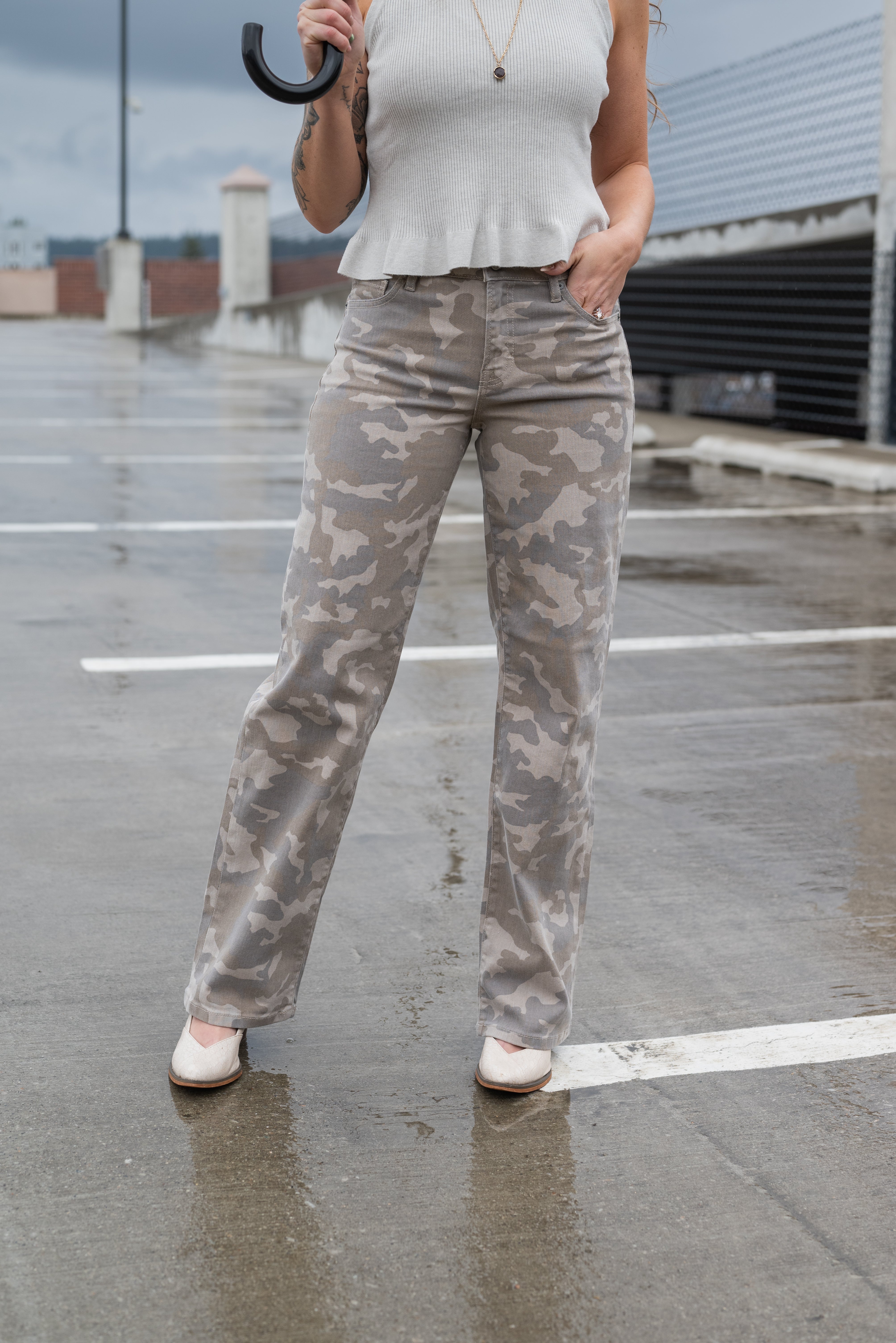 ESMERELDA MR CLASSIC STRAIGHT